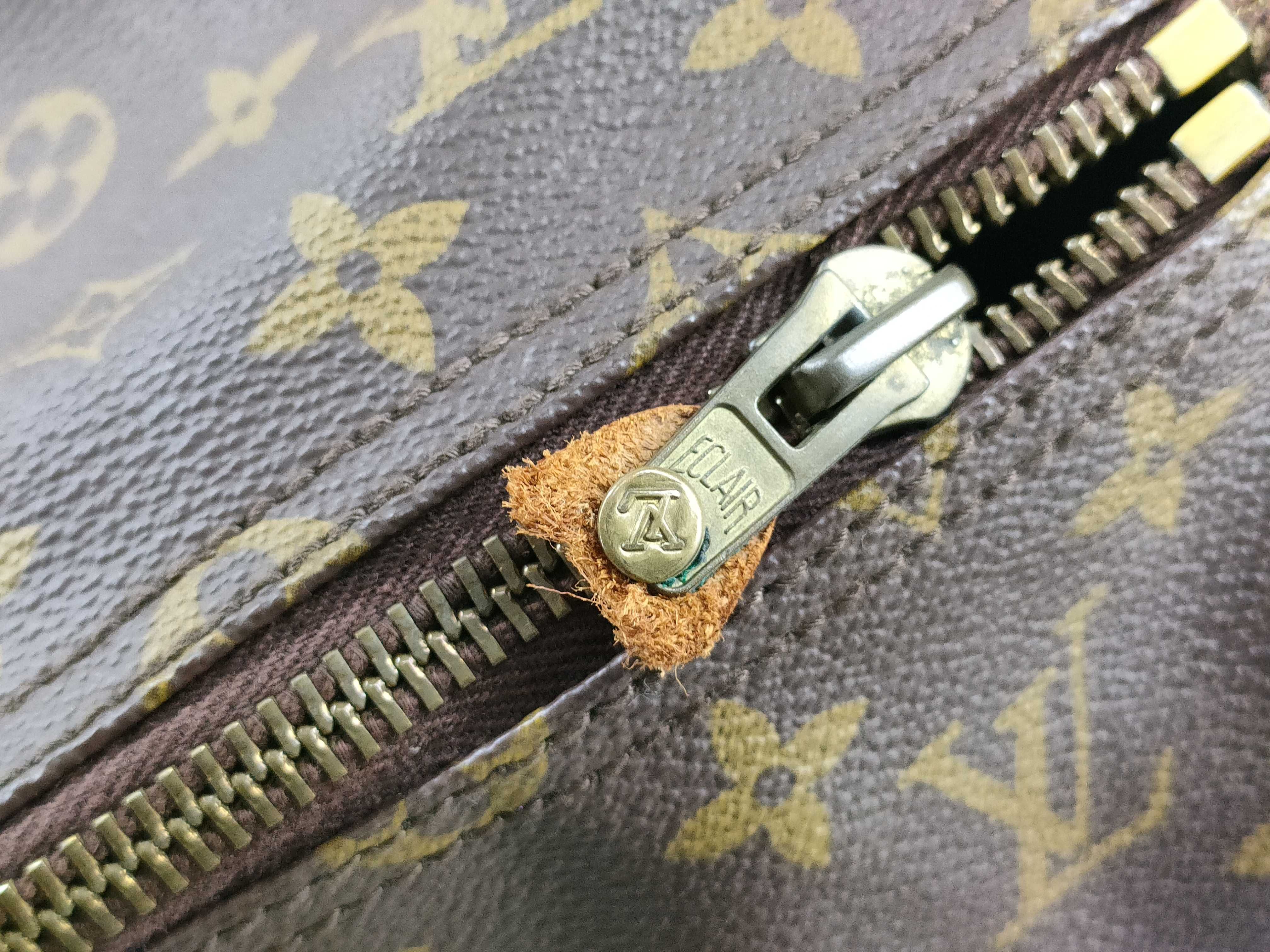 Monogram LV Keepall Boston Bag — view 11