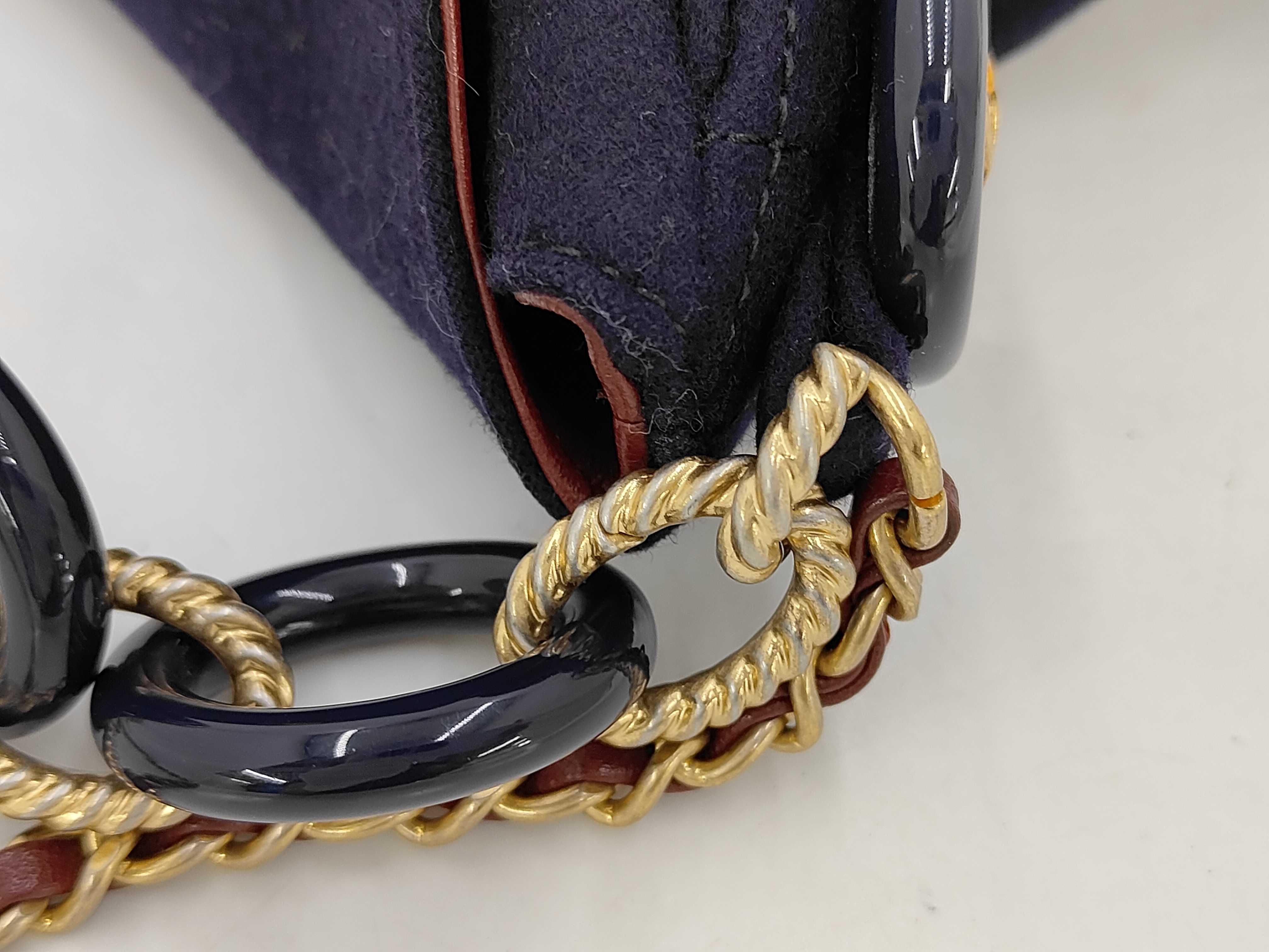Charm Wool Shoulder Bag — view 7