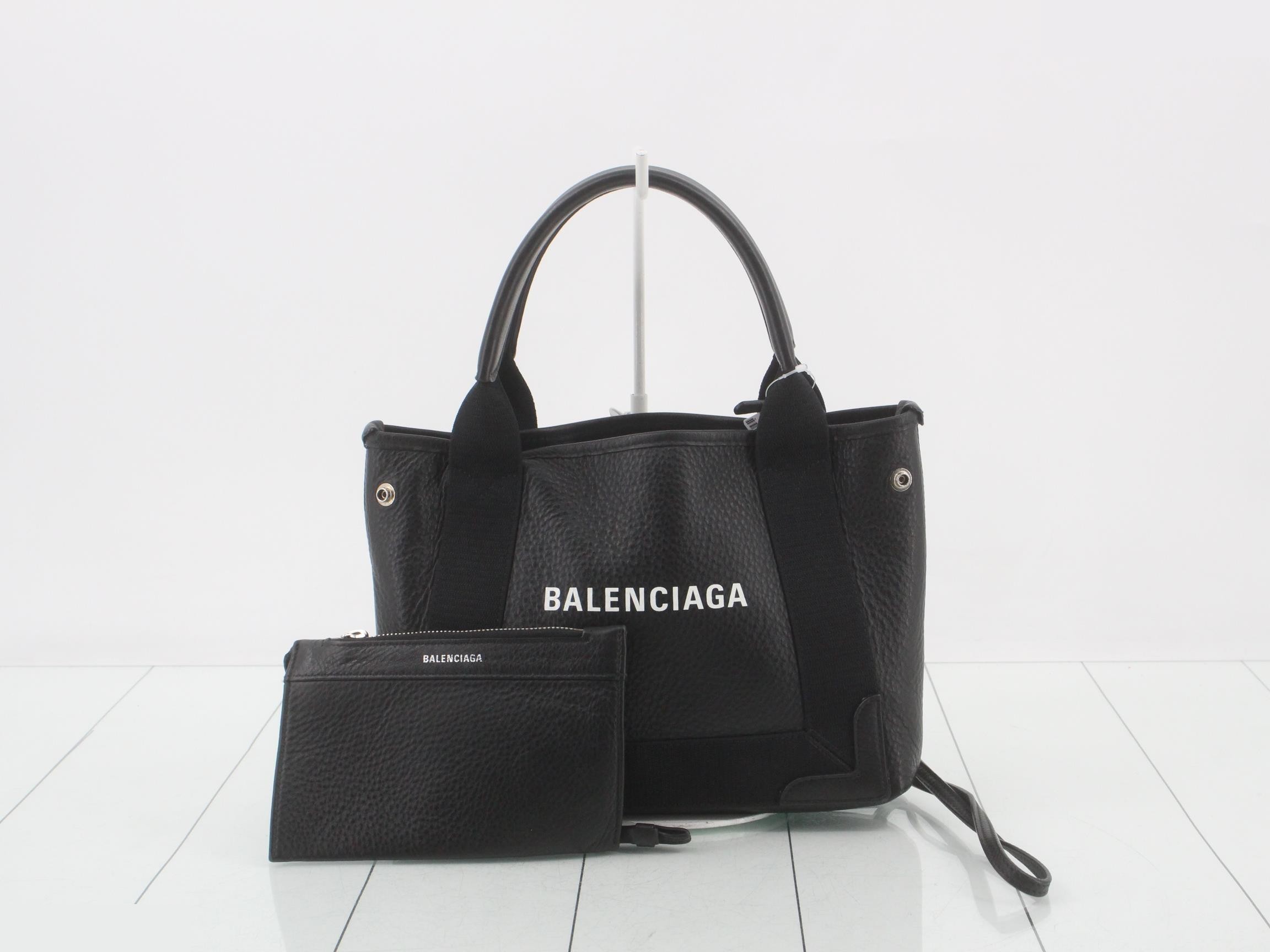 Navy Cabas handbag with pouch, black