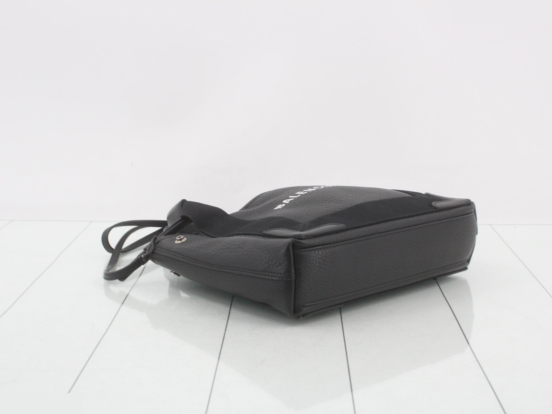 Navy Cabas handbag with pouch, black — view 5