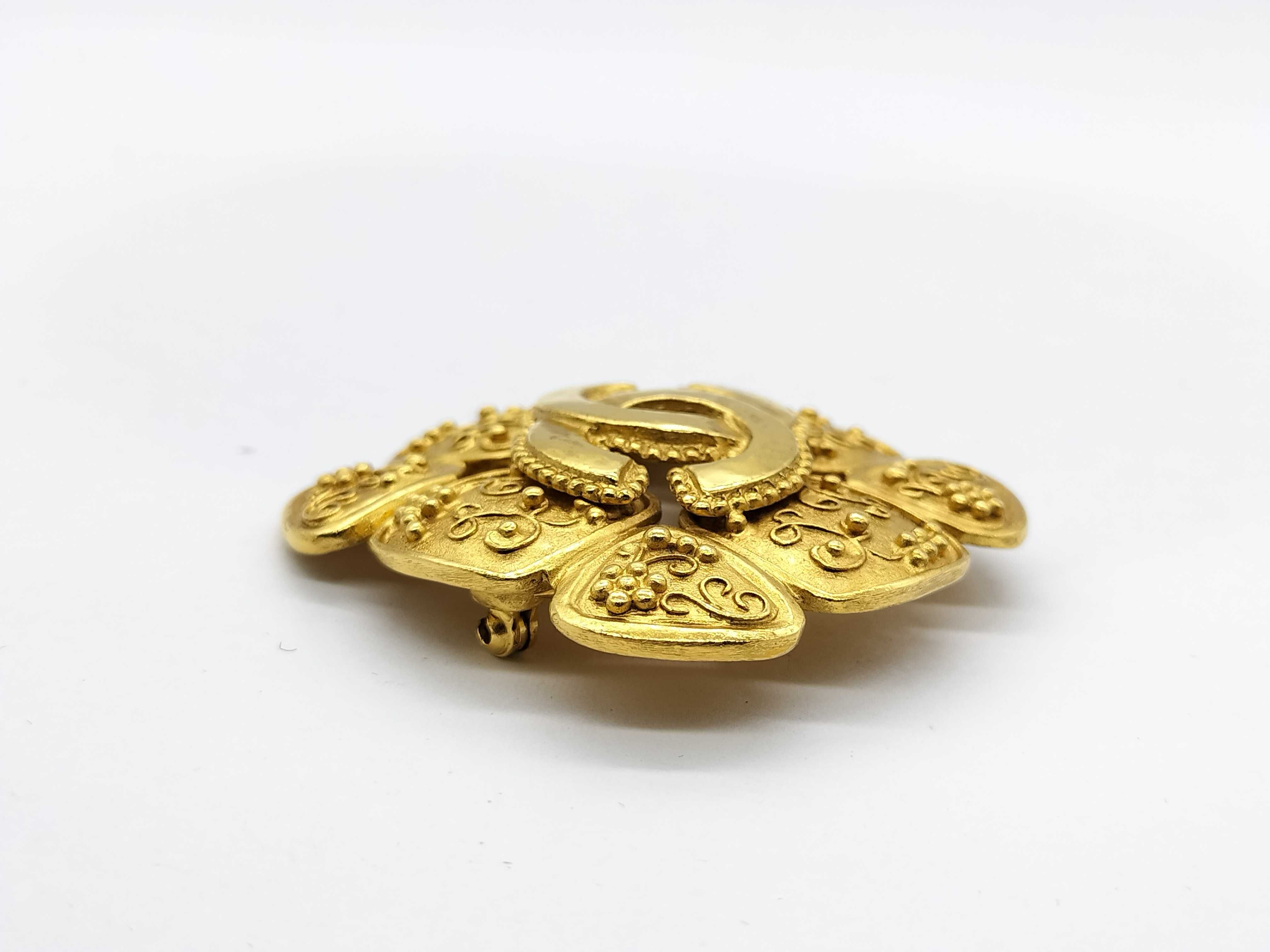 Brooch / Coco Mark / 96A Brooch — view 2