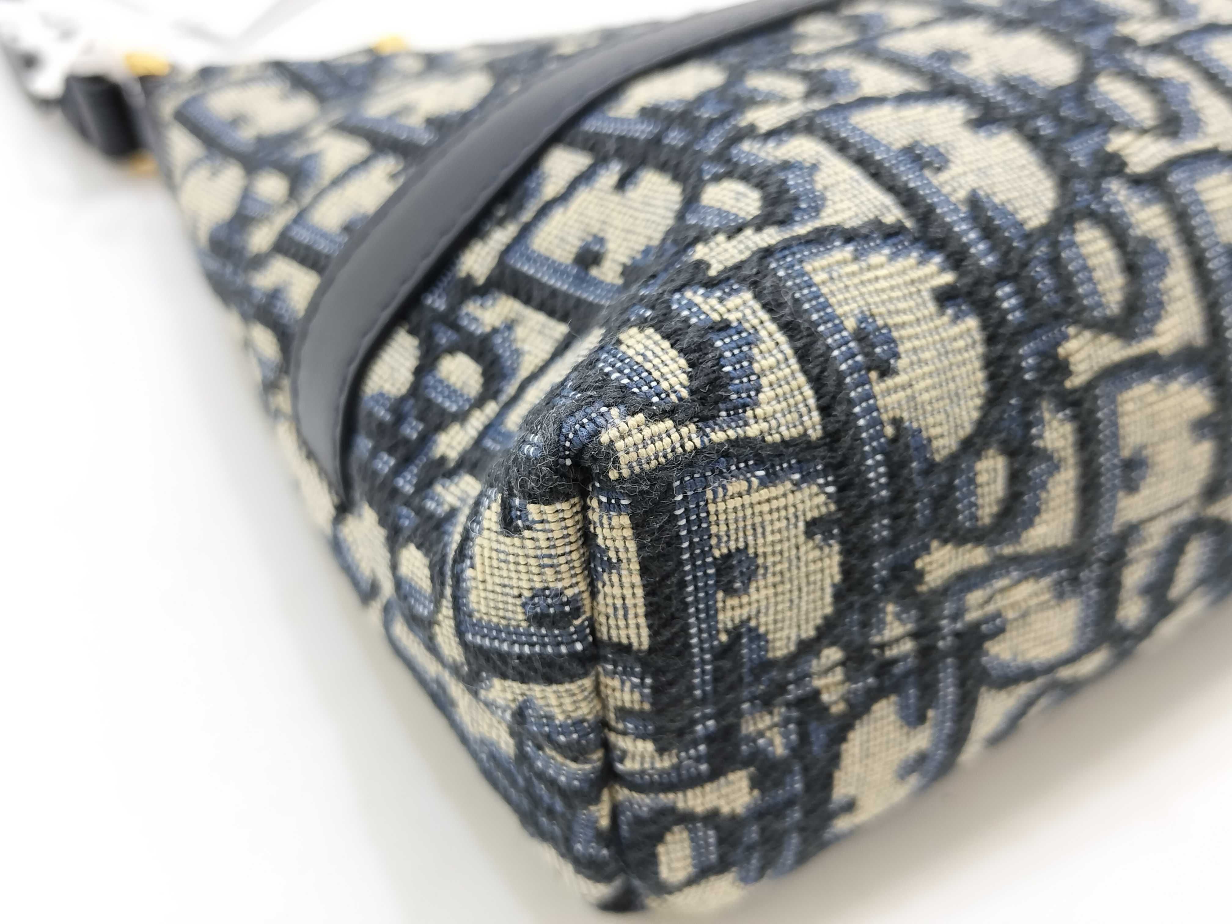 Trotter Christian Oblique One Shoulder Pouch — view 4