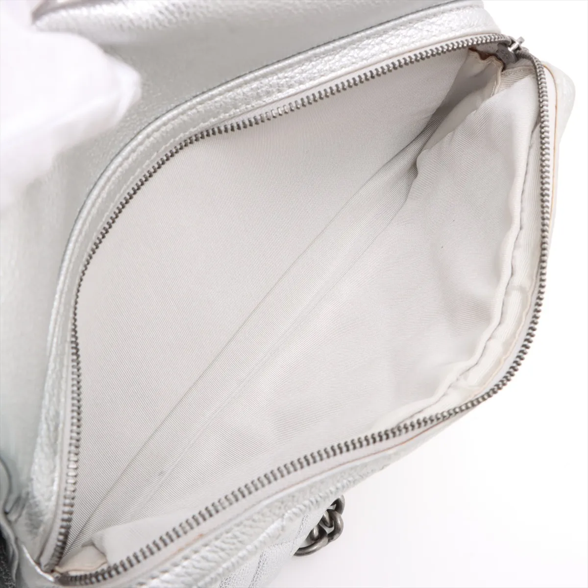 Matelasse Leather Chain Backpack Silver Gunmetal Metal Fittings 22288328 22nd Series — view 12