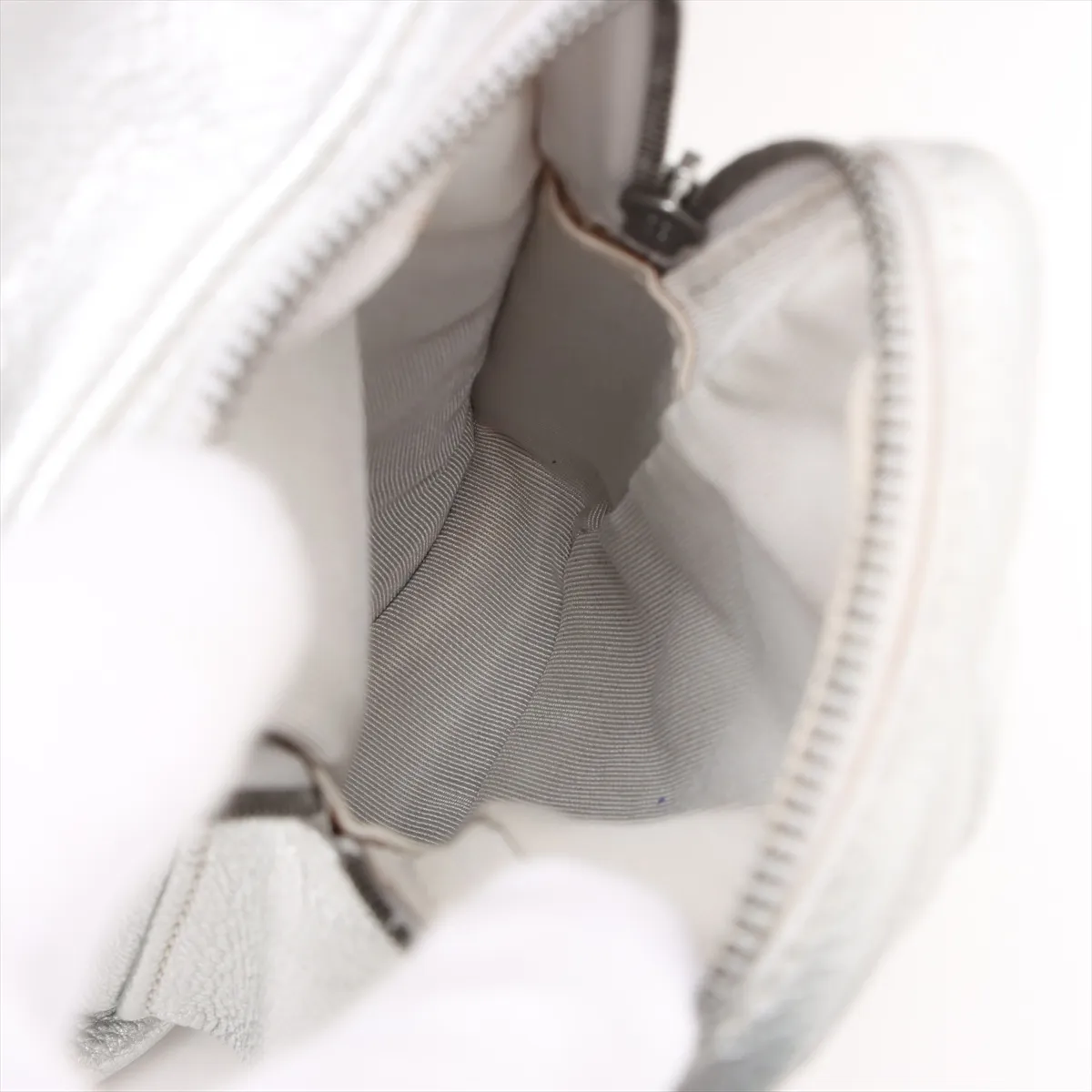 Matelasse Leather Chain Backpack Silver Gunmetal Metal Fittings 22288328 22nd Series — view 10