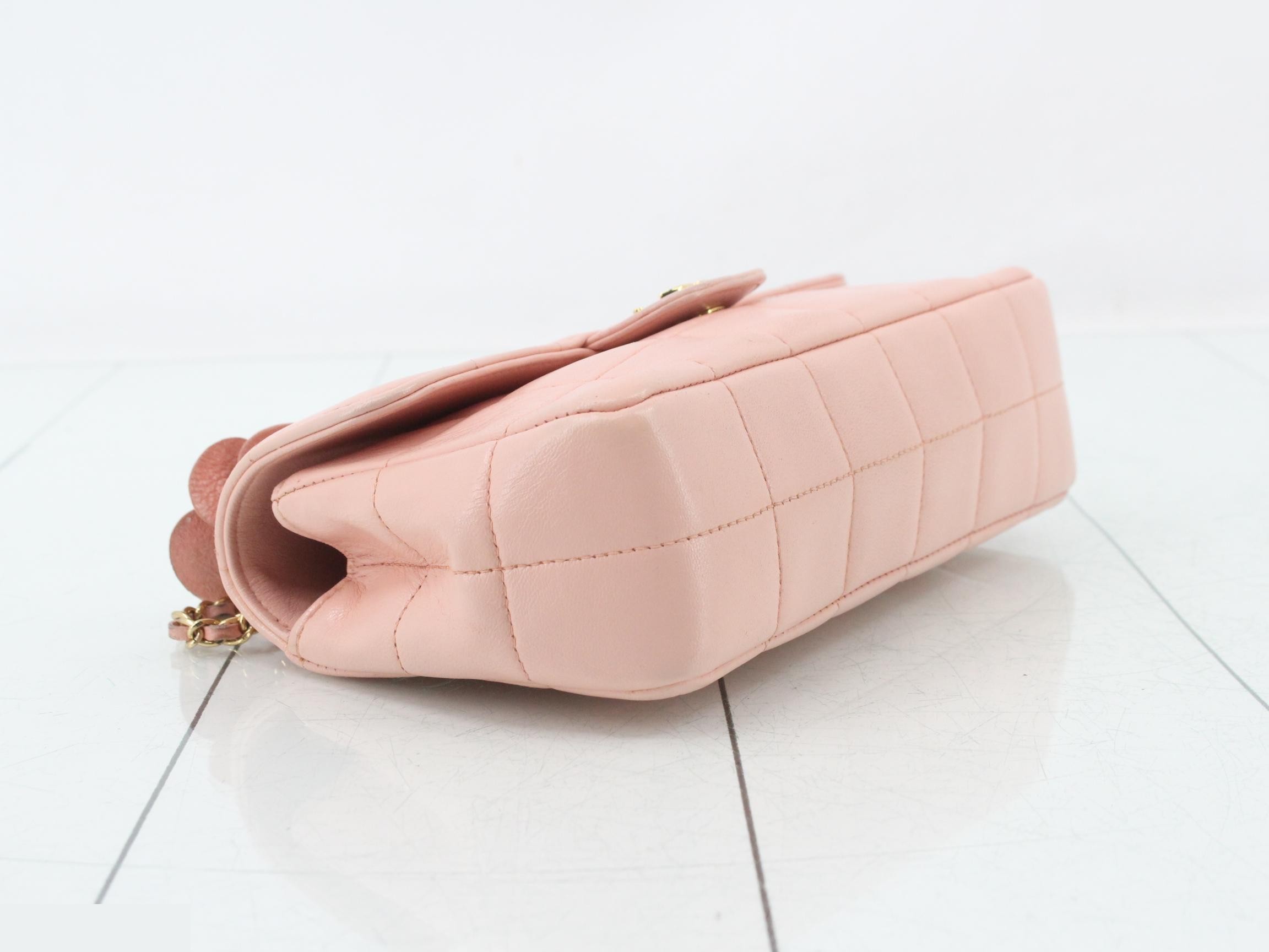 Chocolate Bar Camellia Leather Chain Shoulder Bag — view 5