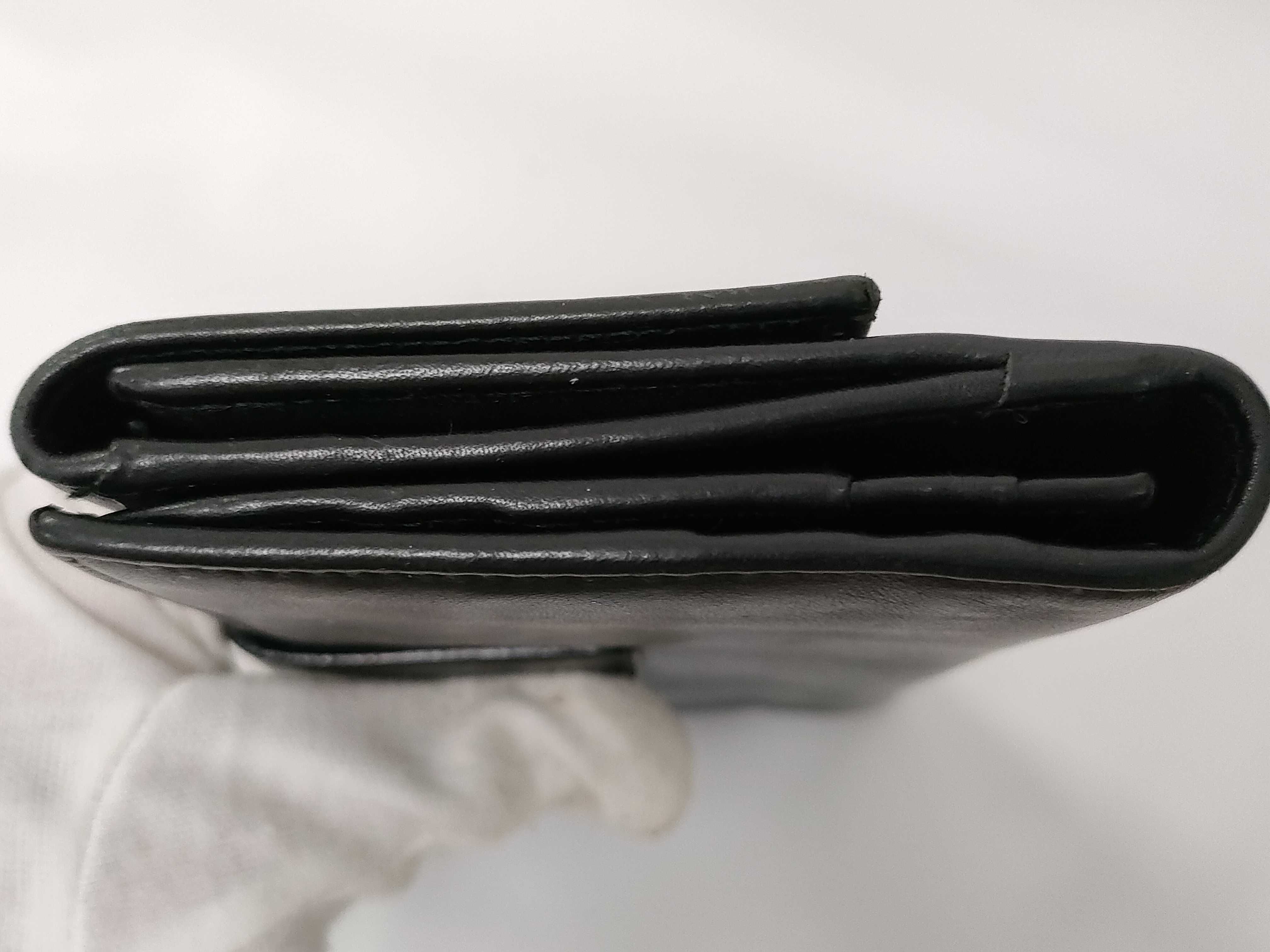 Wallet — view 12