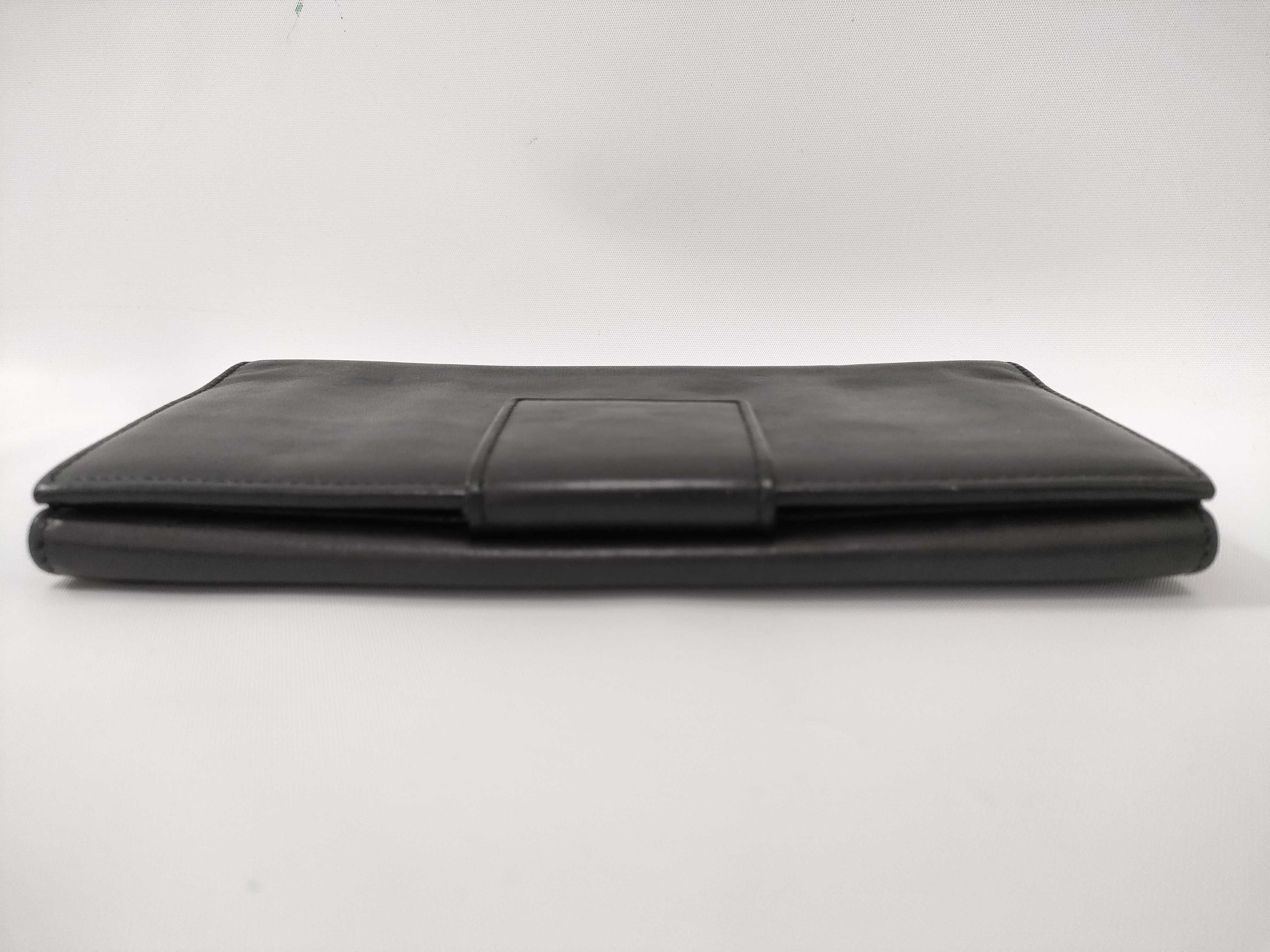 Wallet — view 3