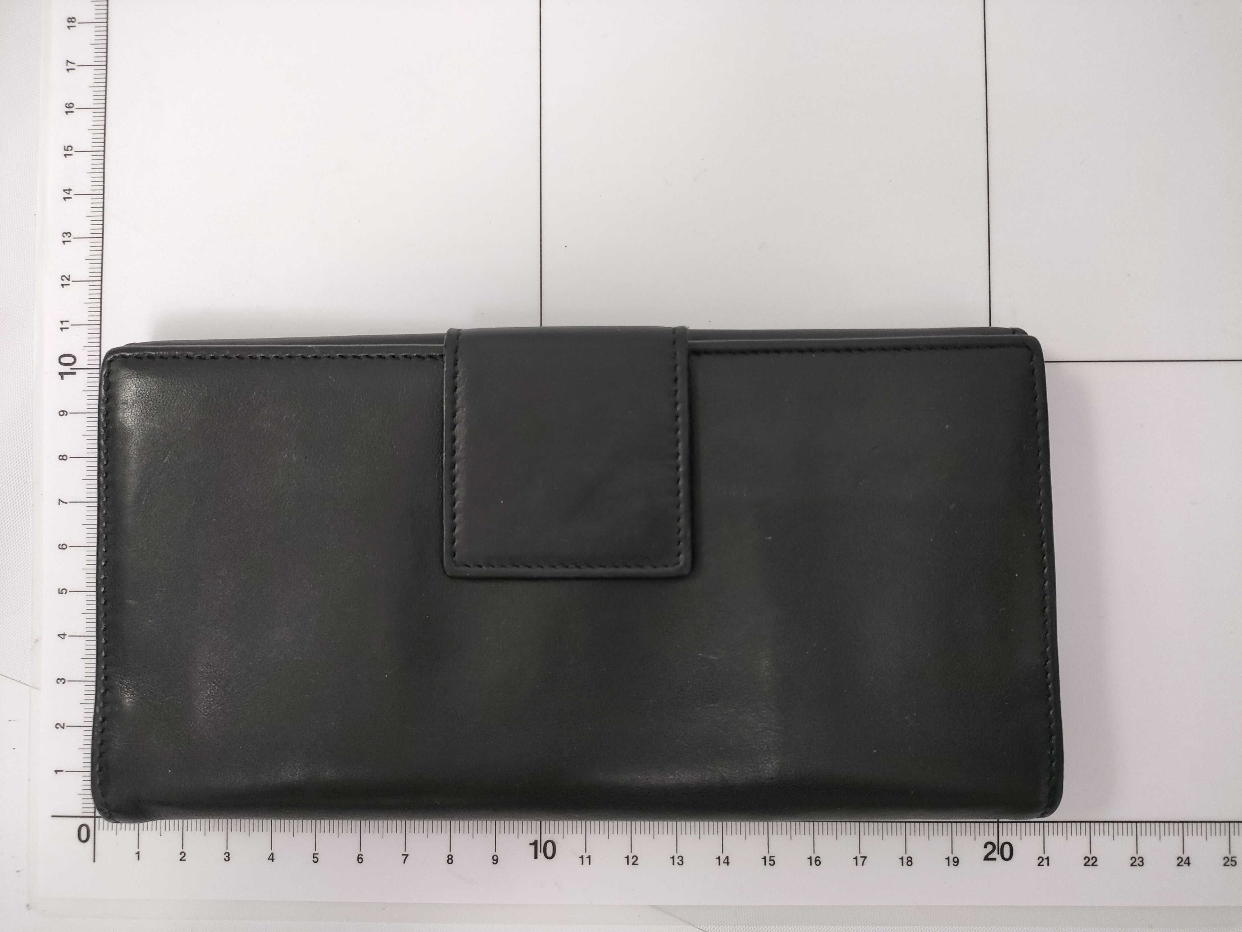 Wallet — view 7