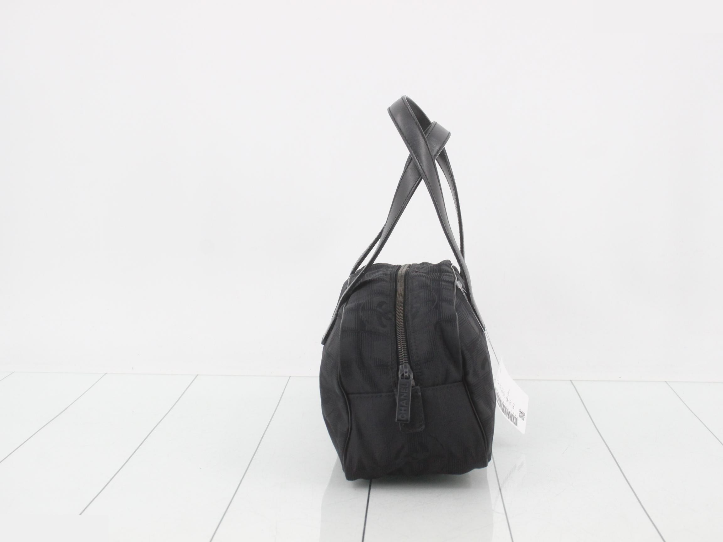 Travel line (bags) / Handbags — view 4