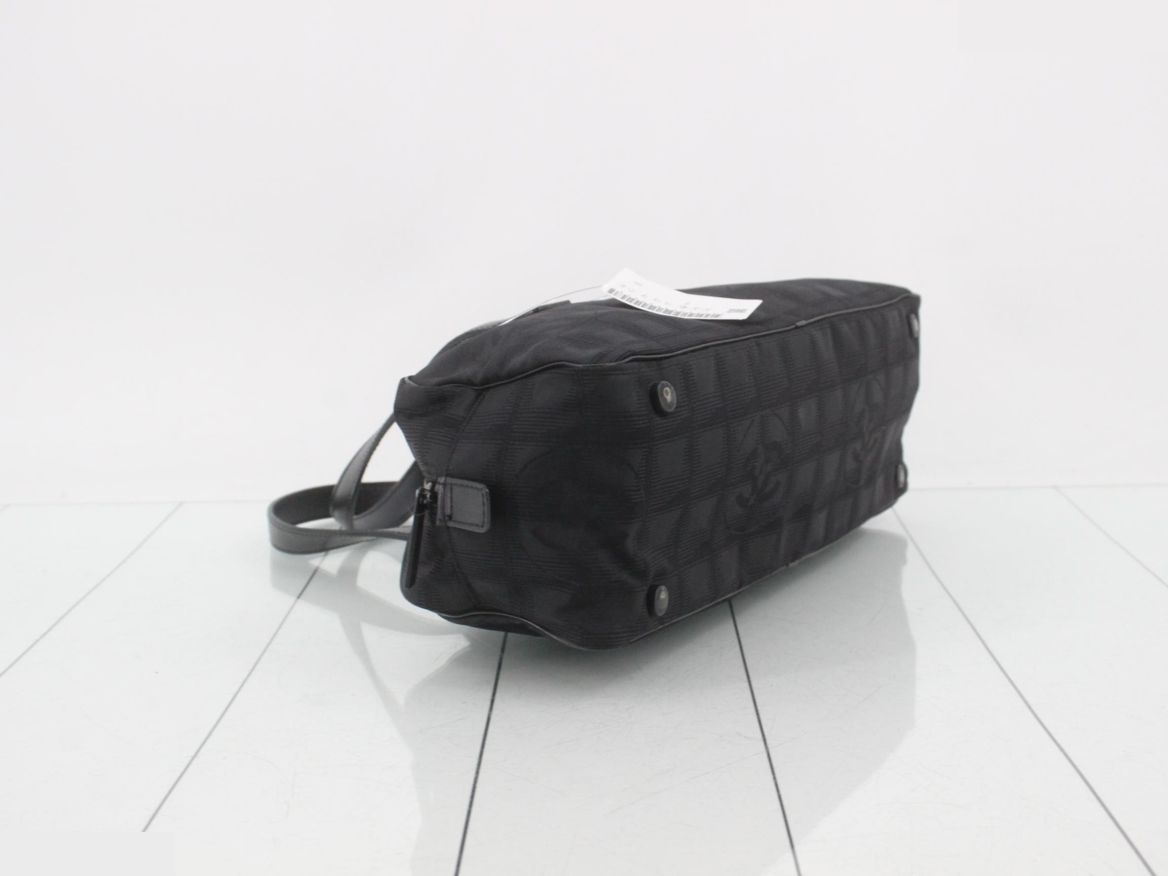 Travel line (bags) / Handbags — view 5