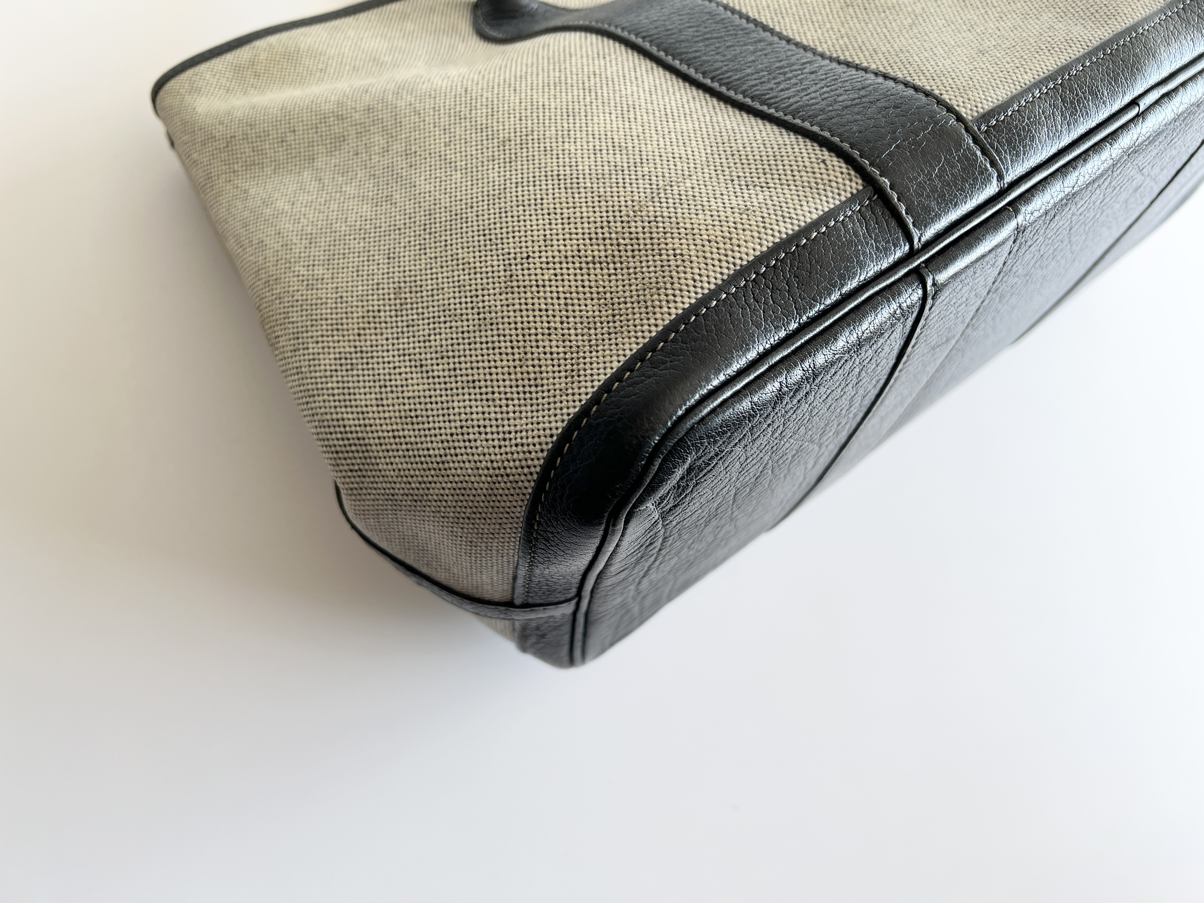 Garden Party PM Canvas Leather Tote Bag Handbag Tote Bag — view 9