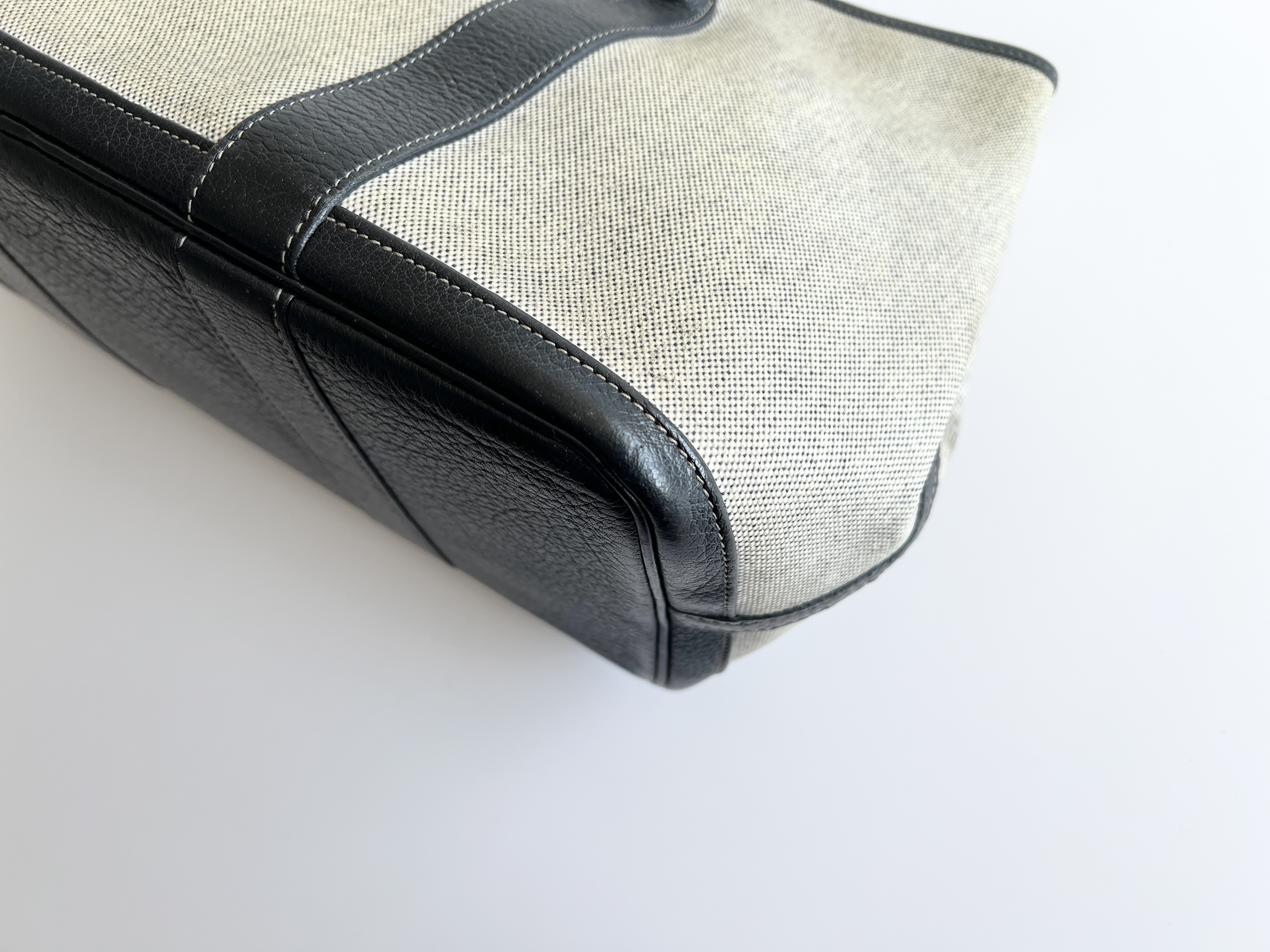 Garden Party PM Canvas Leather Tote Bag Handbag Tote Bag — view 10