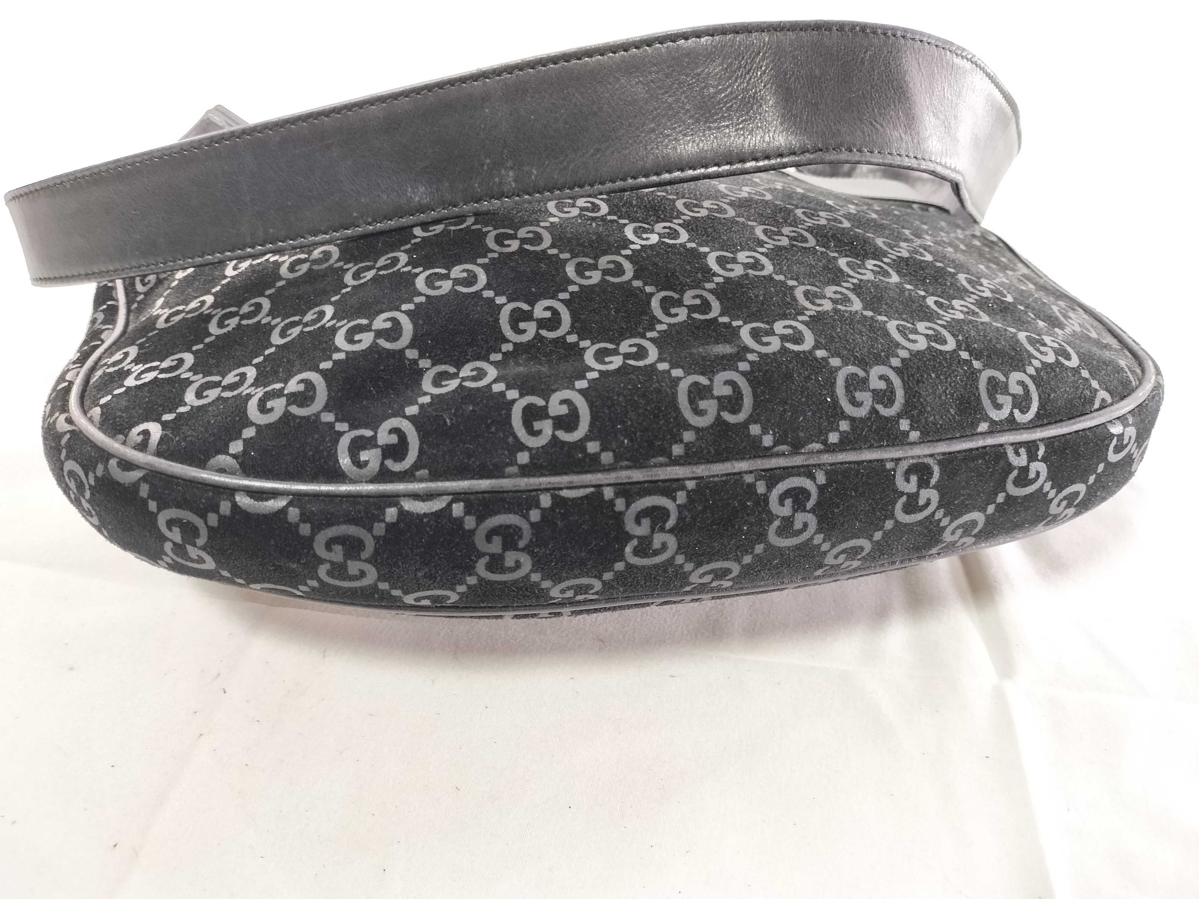 GG Canvas 001.3307 Shoulder Bag — view 7