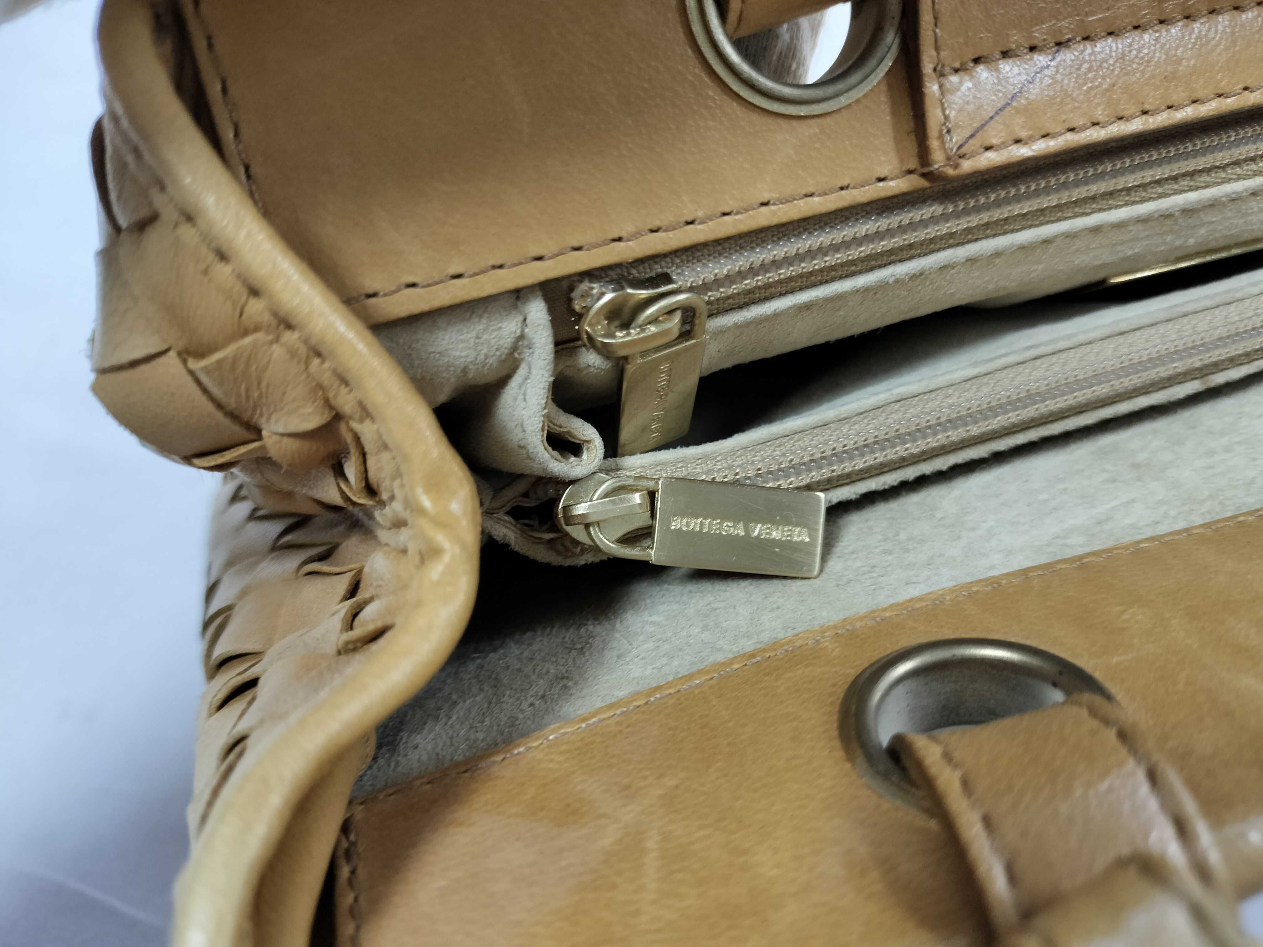 Intrecciato 2-Way Handbag with Stitching, Brown — view 10