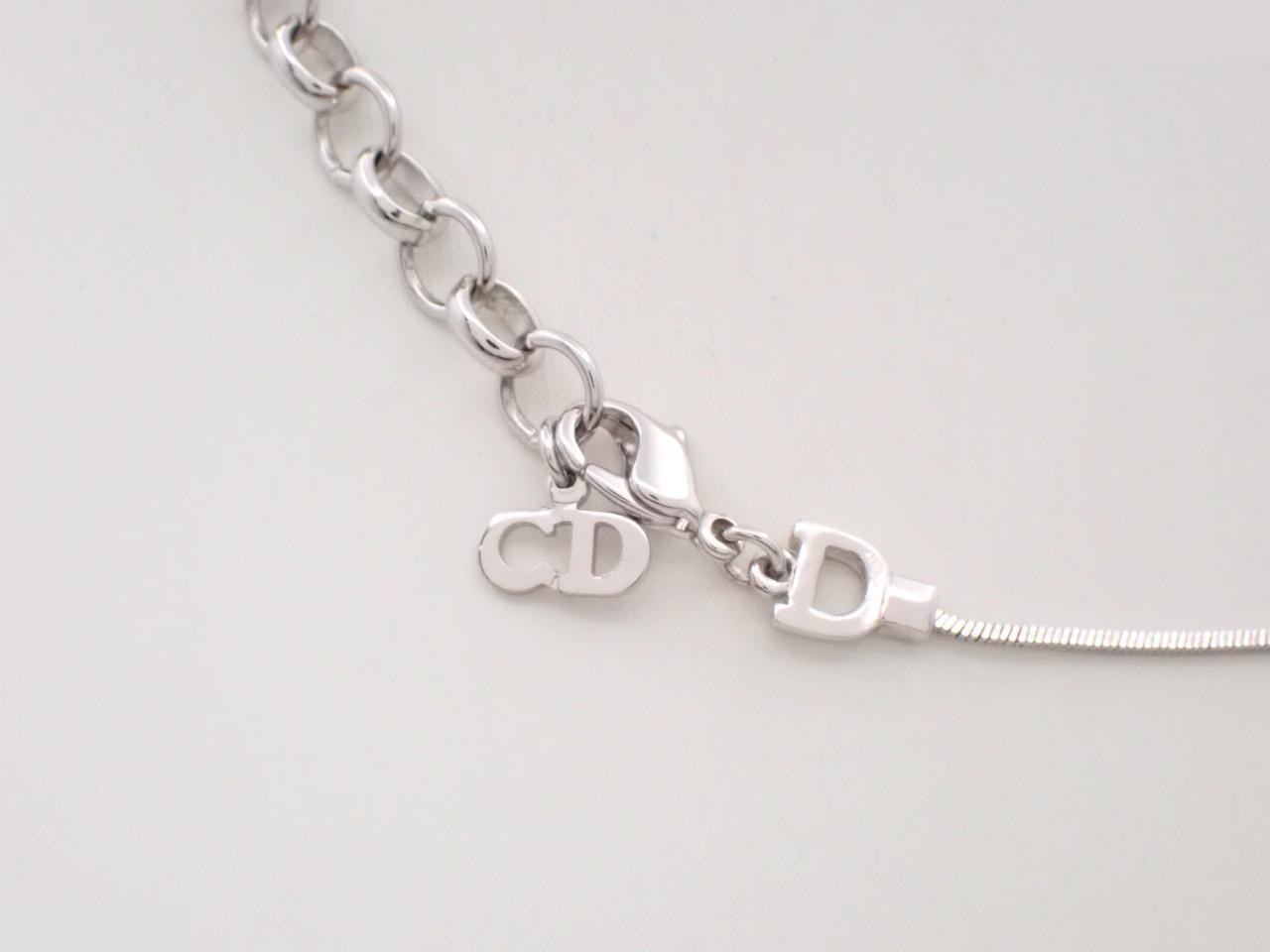 Silver necklace, neck circumference approximately 38 cm — view 2