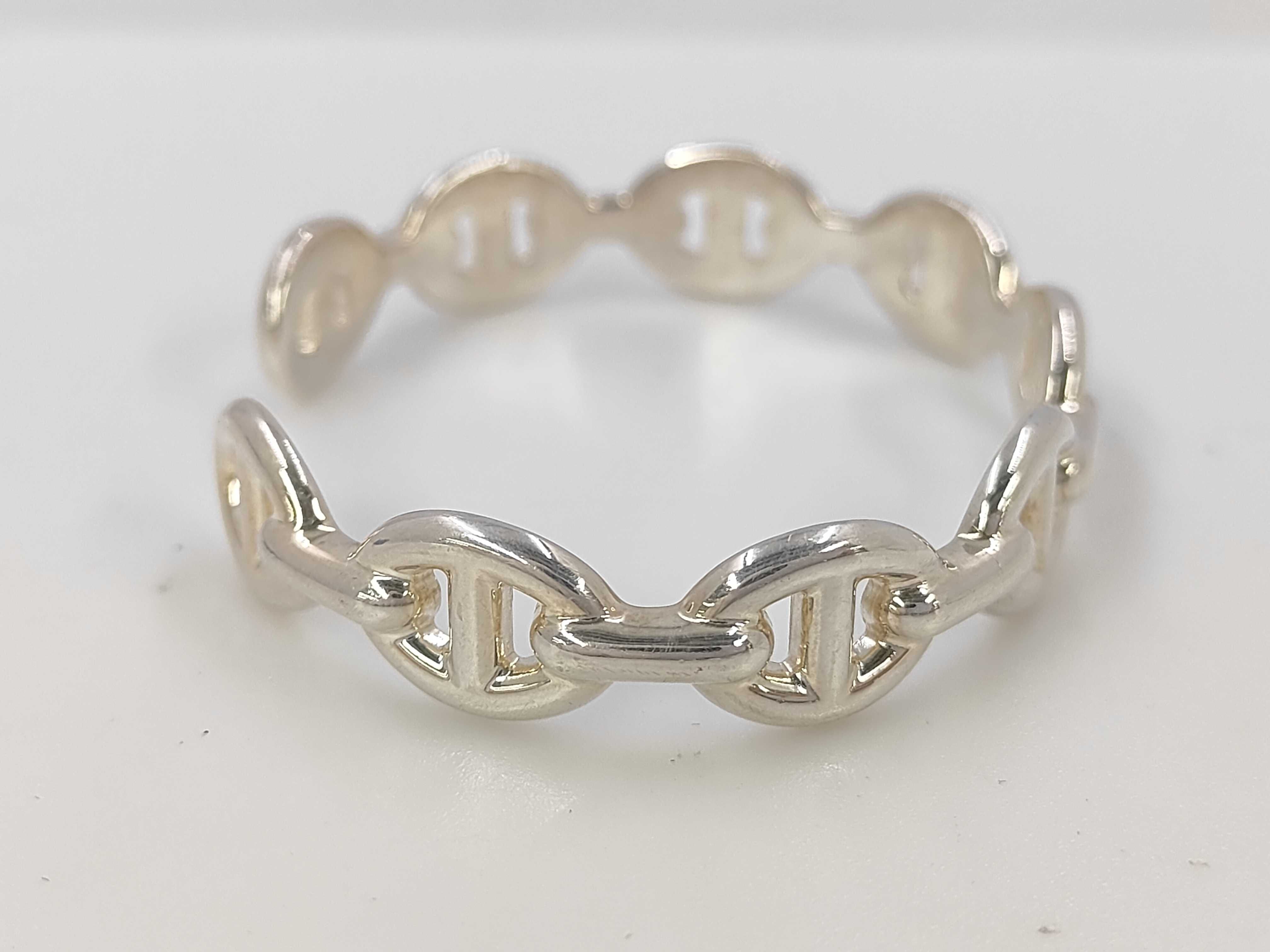 Chaine d'Ancre Enchainée Silver Bangle Bracelet — view 3