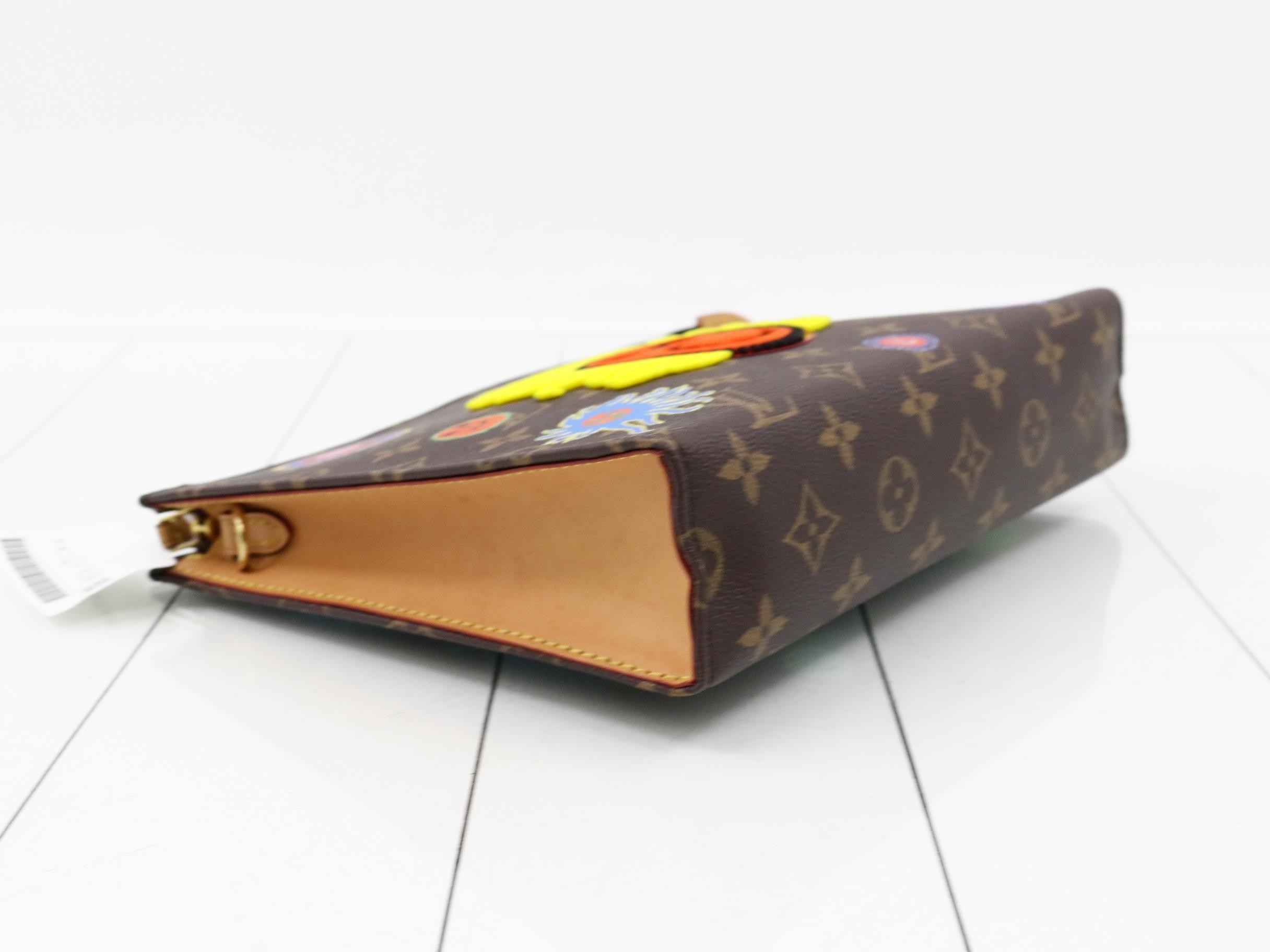 LV x YK Toiletry Pouch on Chain — view 5