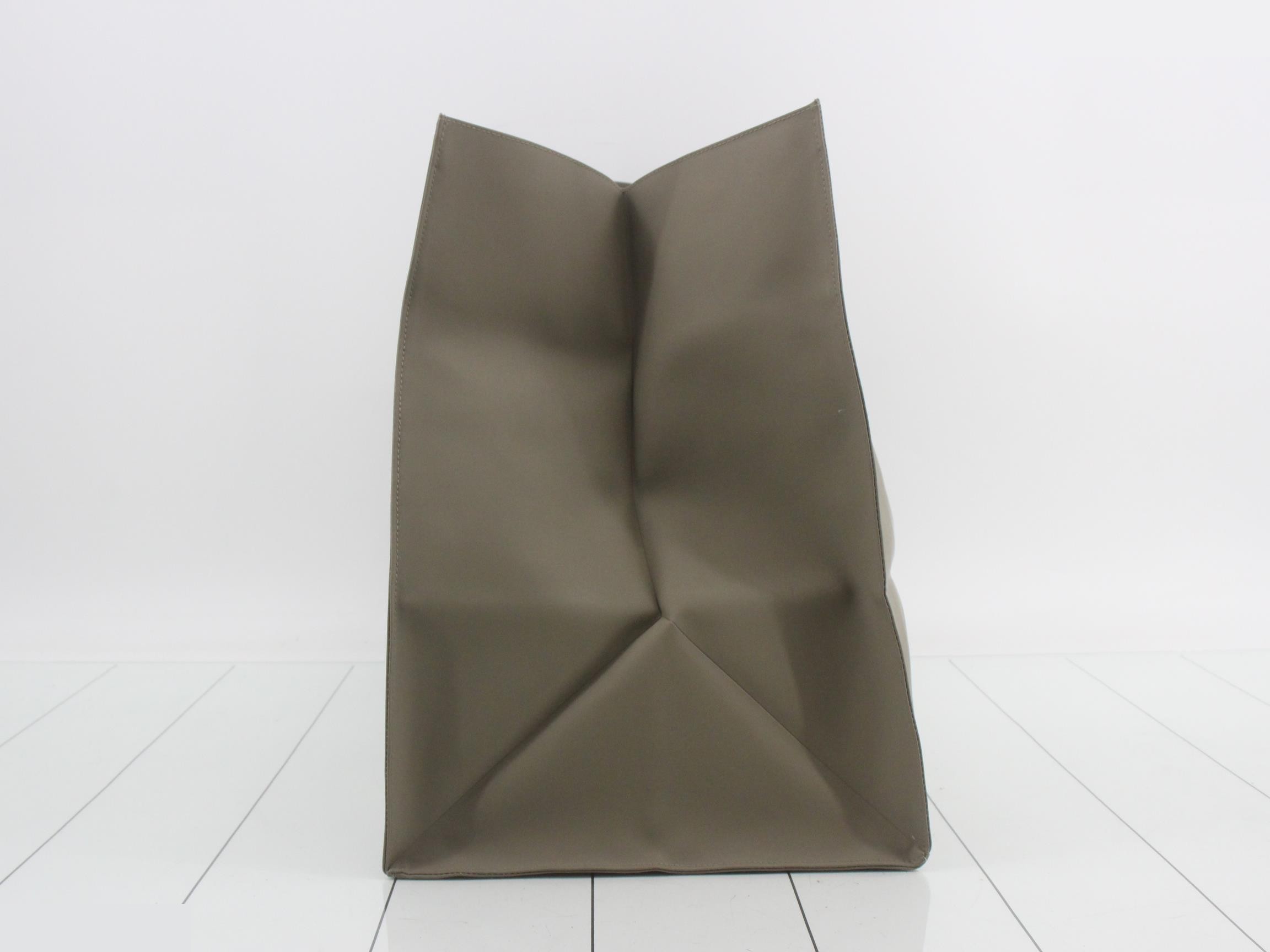 LV cup tote bag — view 4