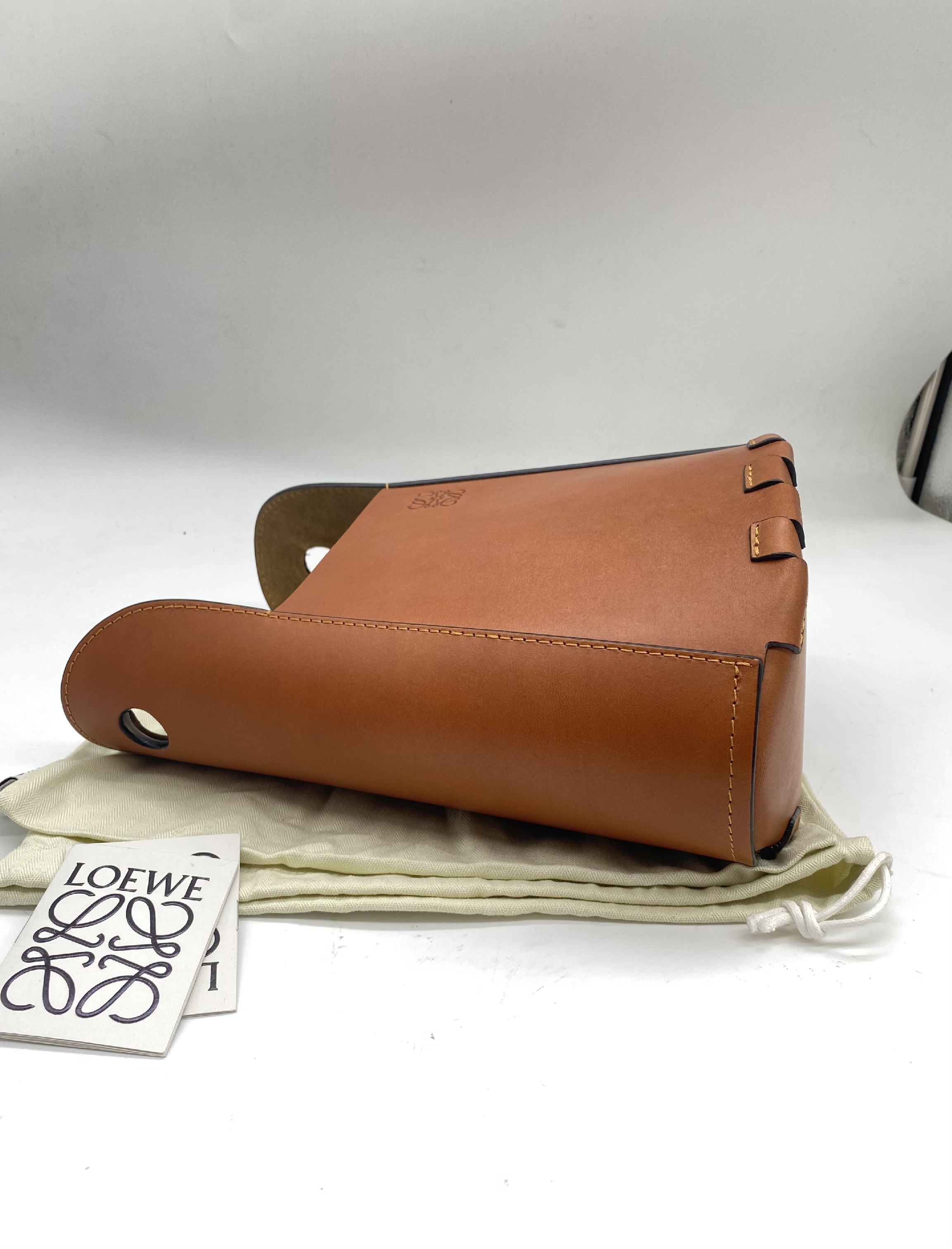 Bamboo Bucket Bag Handbag — view 3