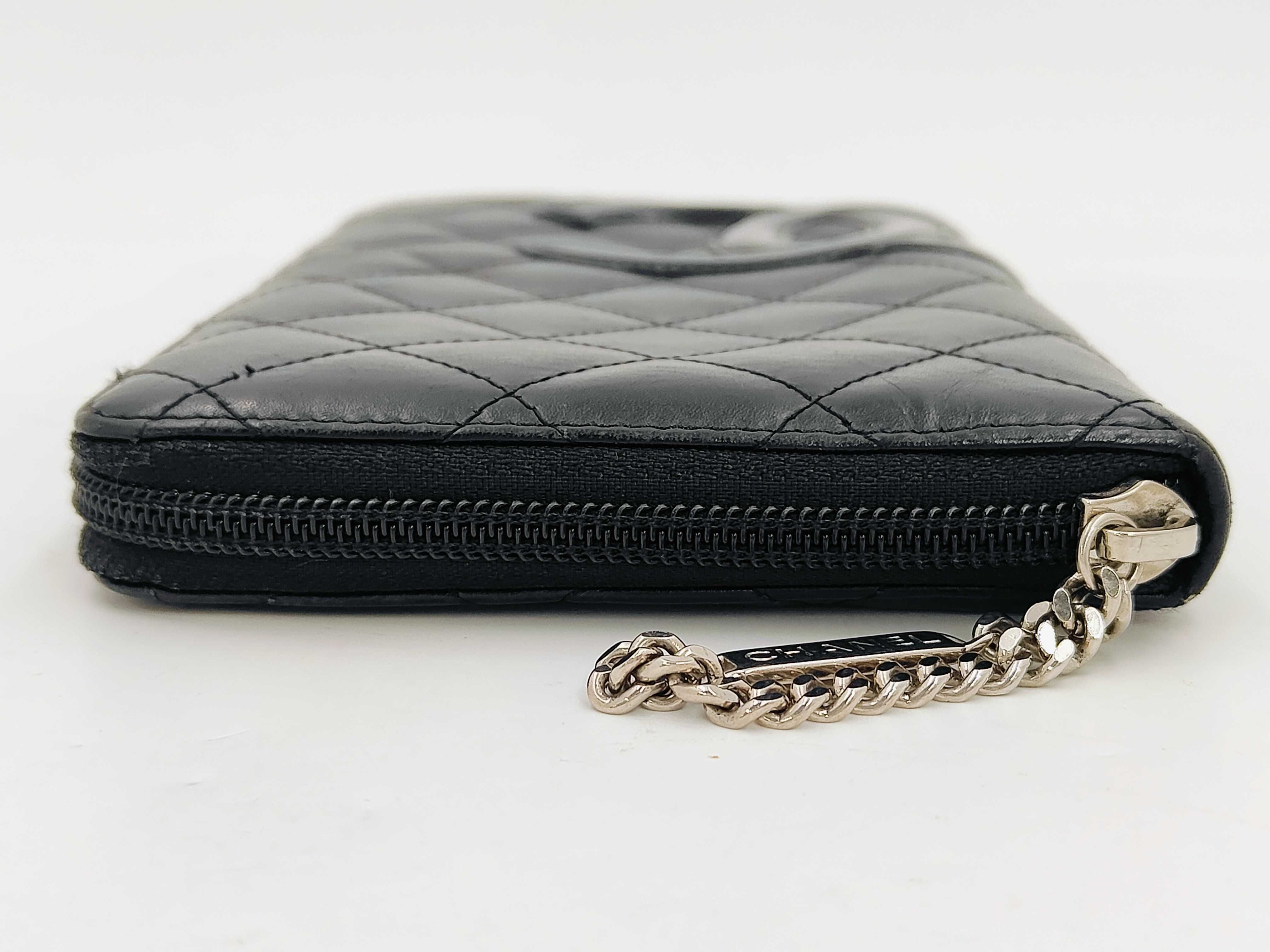 Cambon Zipper Black Quilted Calfskin Large Wallet — view 6
