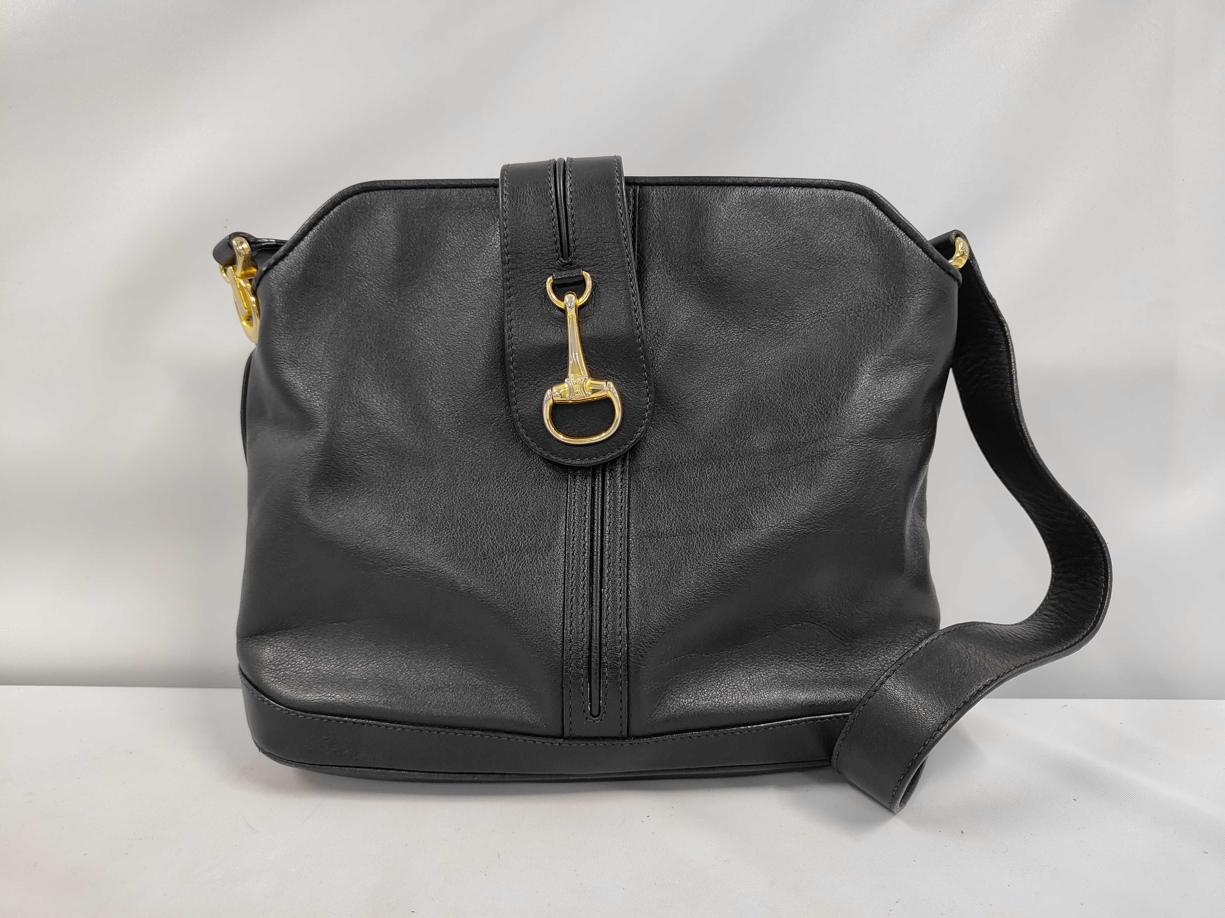 Shoulder Bag, Leather, Black, with Hardware