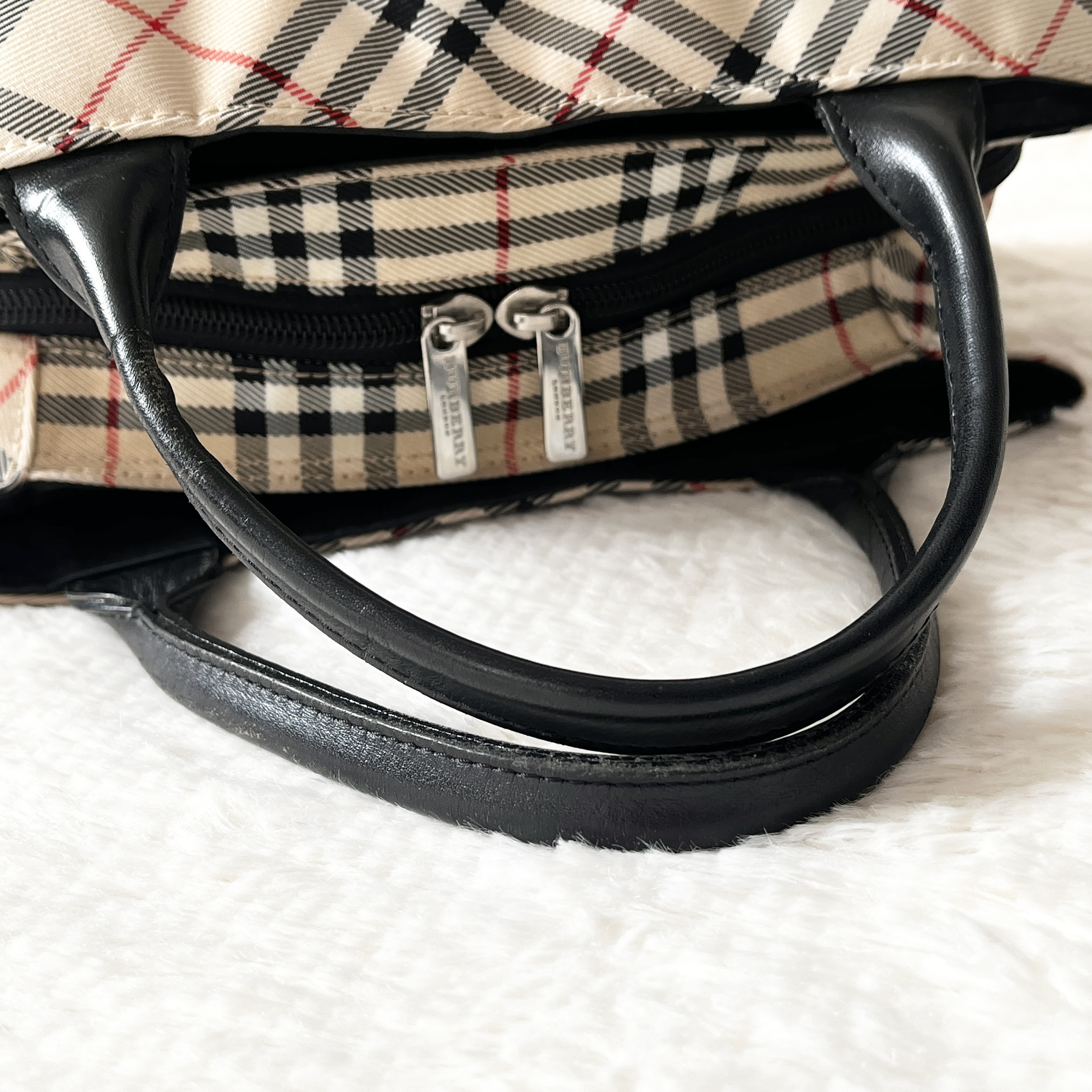 Bluelabel Nova Check Handbag — view 10