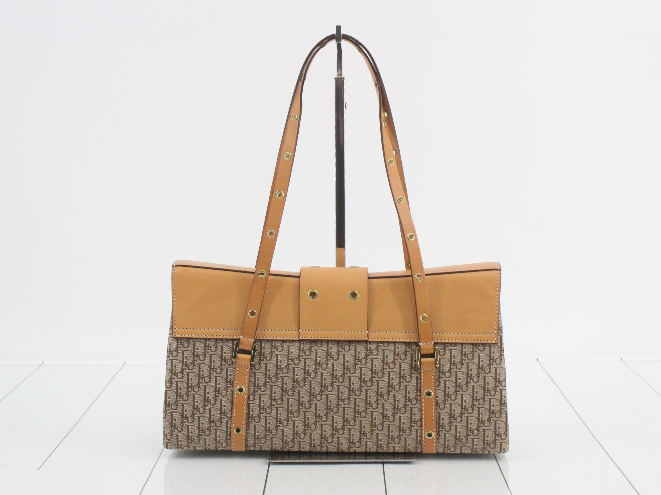Other lines: Bags and tote bags — view 2