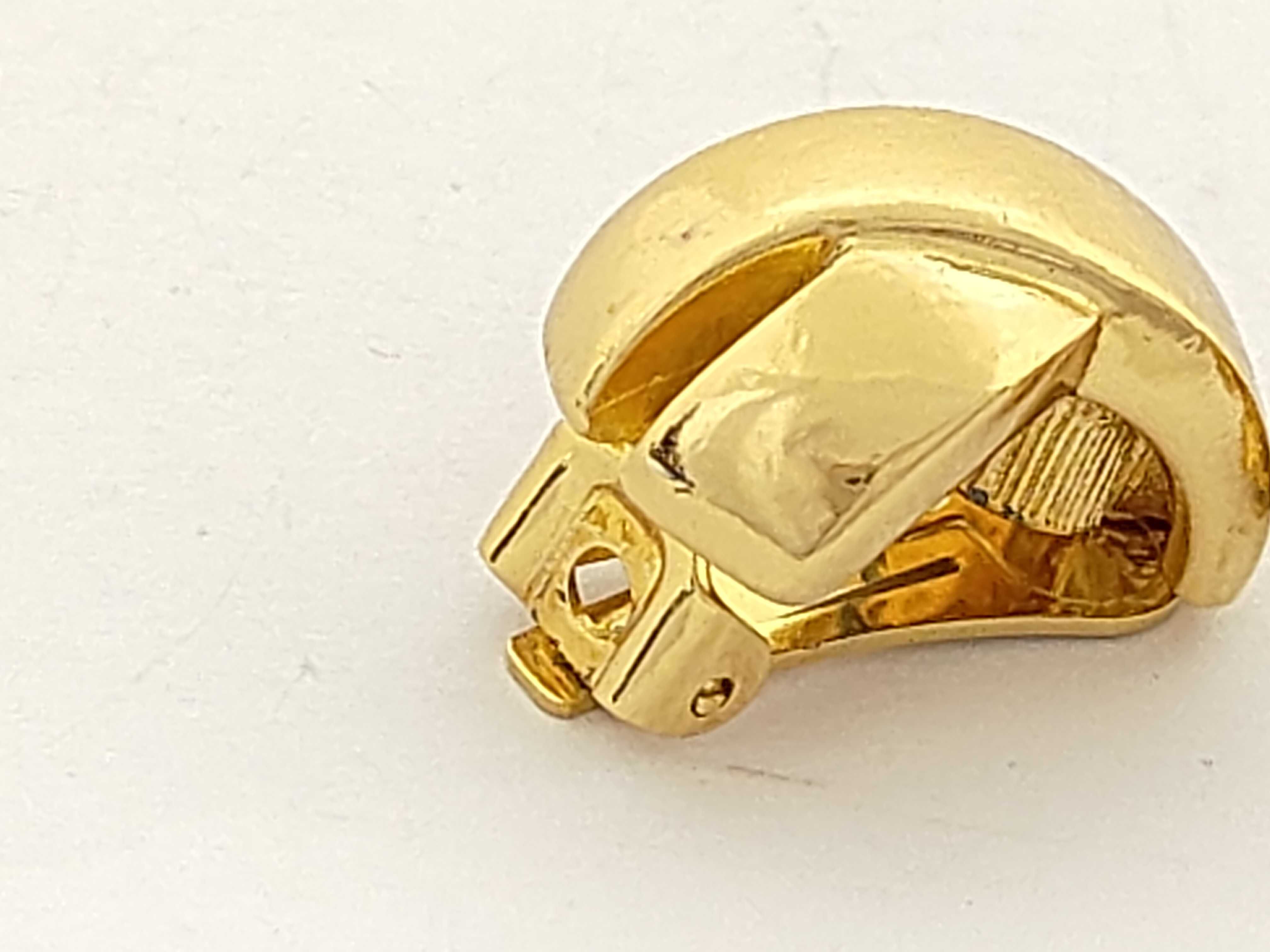Earrings — view 9