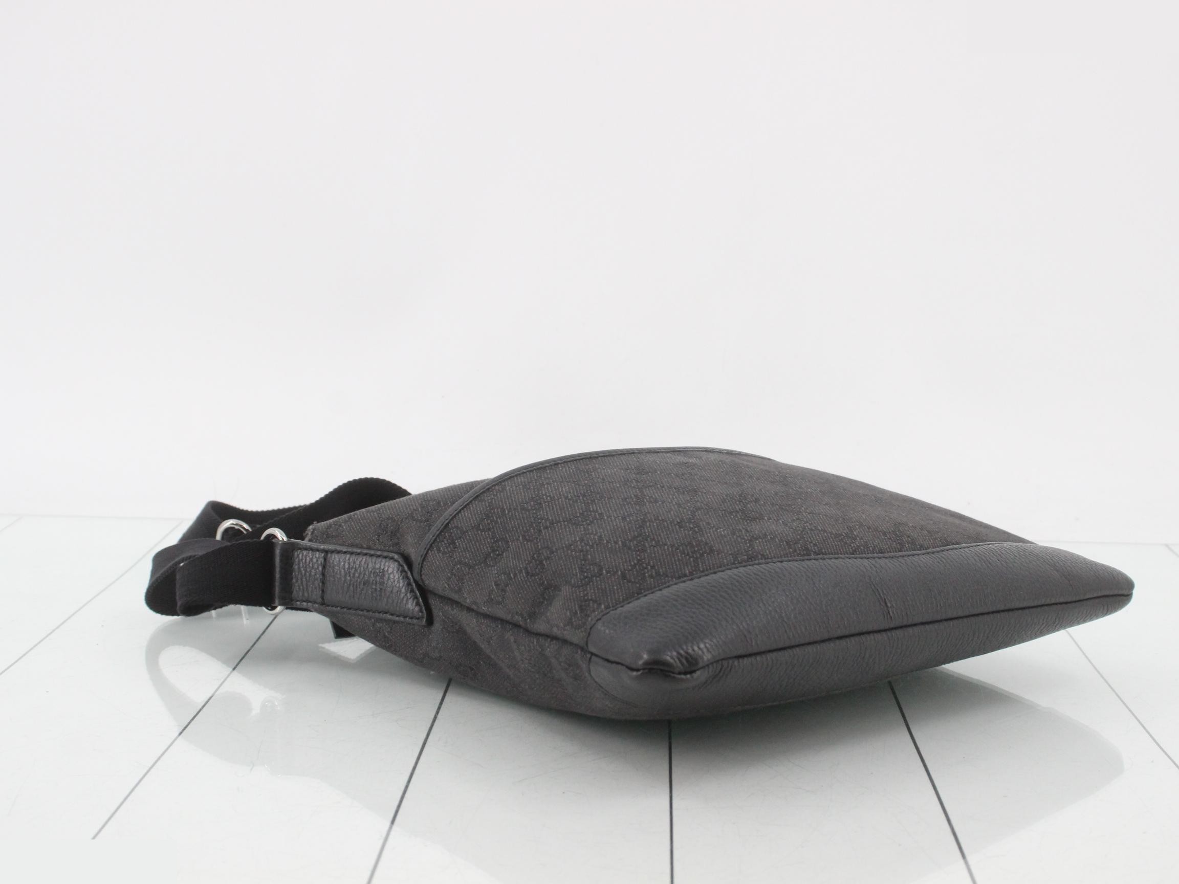 GG Canvas (Bag) - Shoulder Bag — view 5