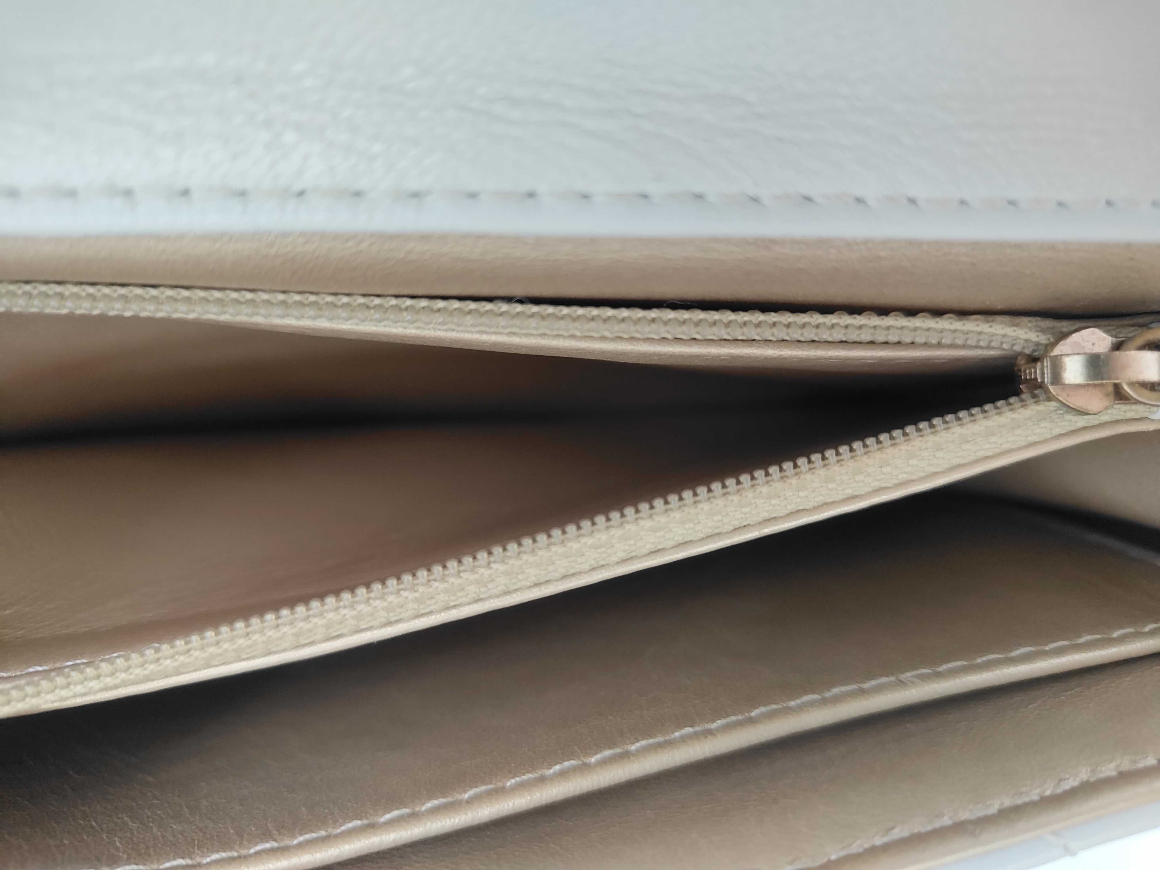 CF Chain Bag Shoulder Bag — view 9