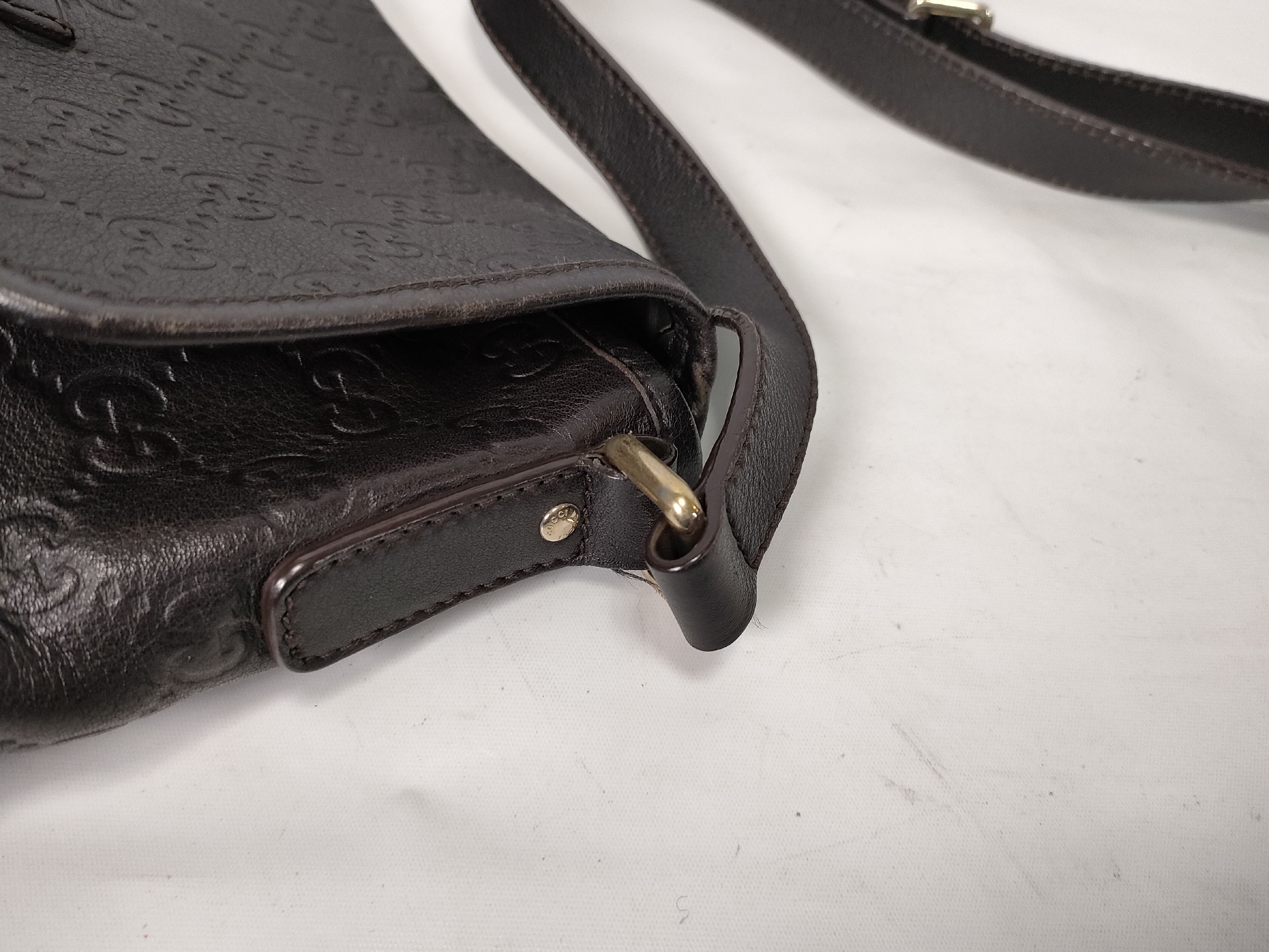 GG pattern leather shoulder bag (black) — view 5