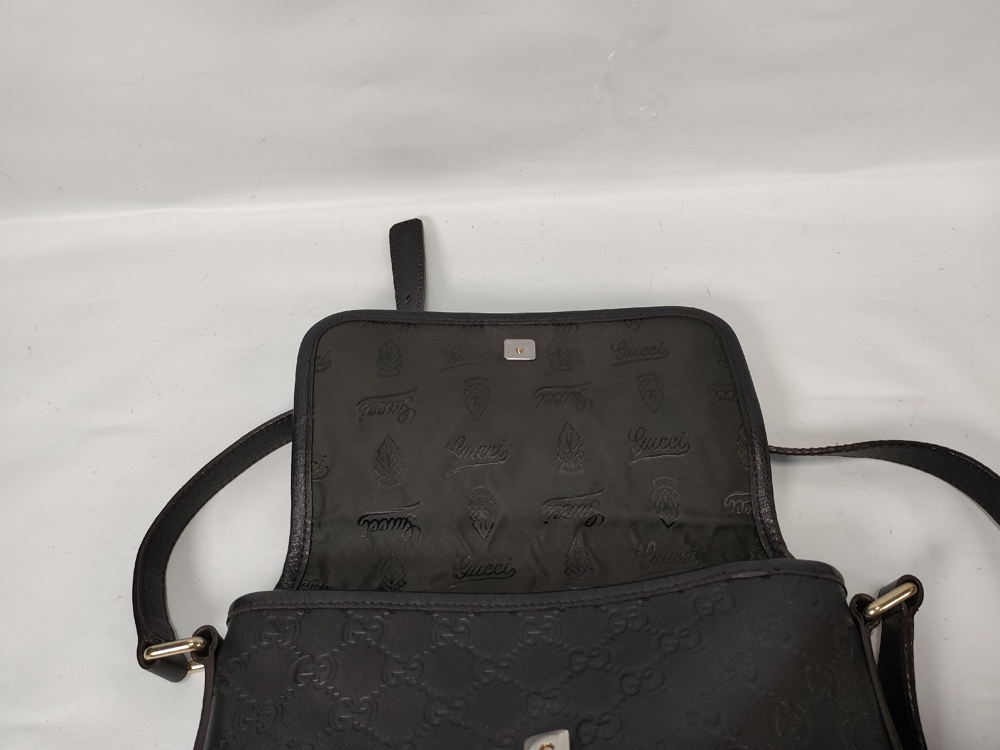 GG pattern leather shoulder bag (black) — view 9