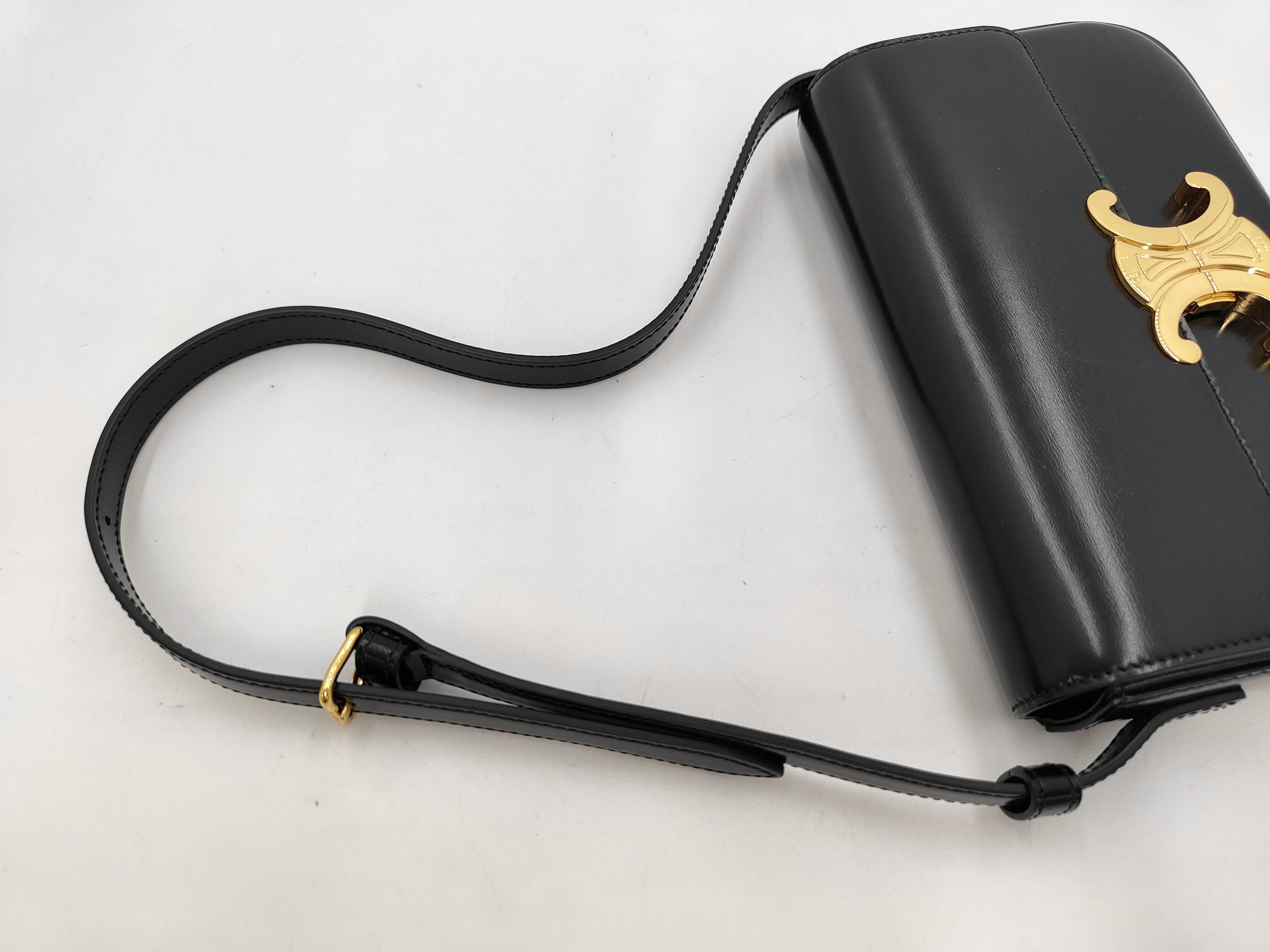 Triomphe Logo Metal Chain Shoulder Bag — view 9