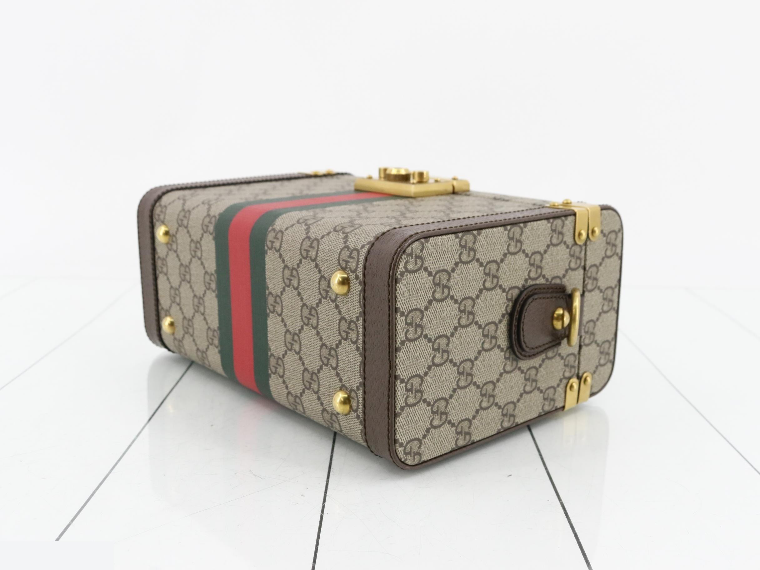 Sherry Line Beauty Case 2-Way Bag — view 6