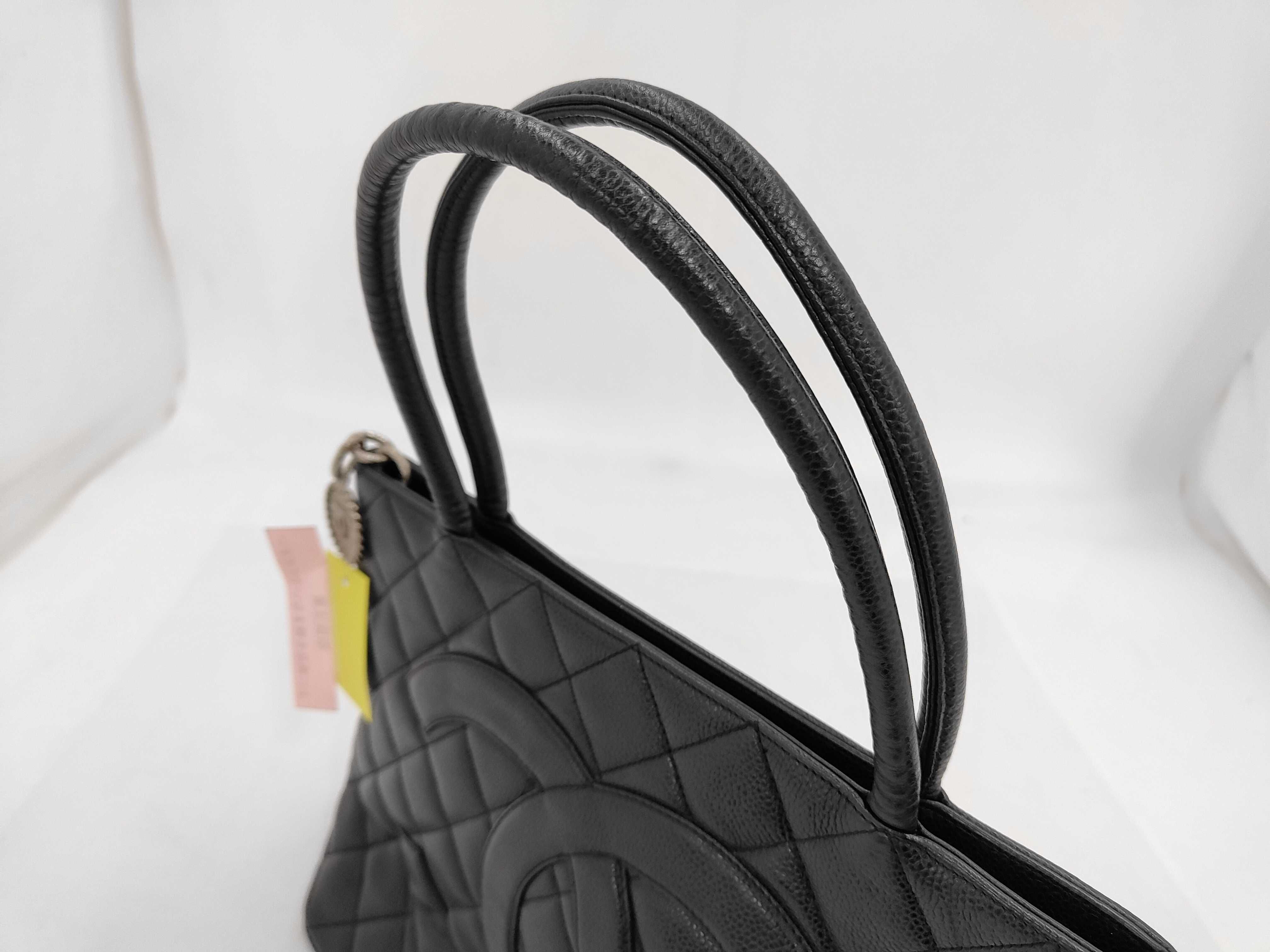 Caviar Skin Reproduction Tote No. 6 Tote Bag — view 5