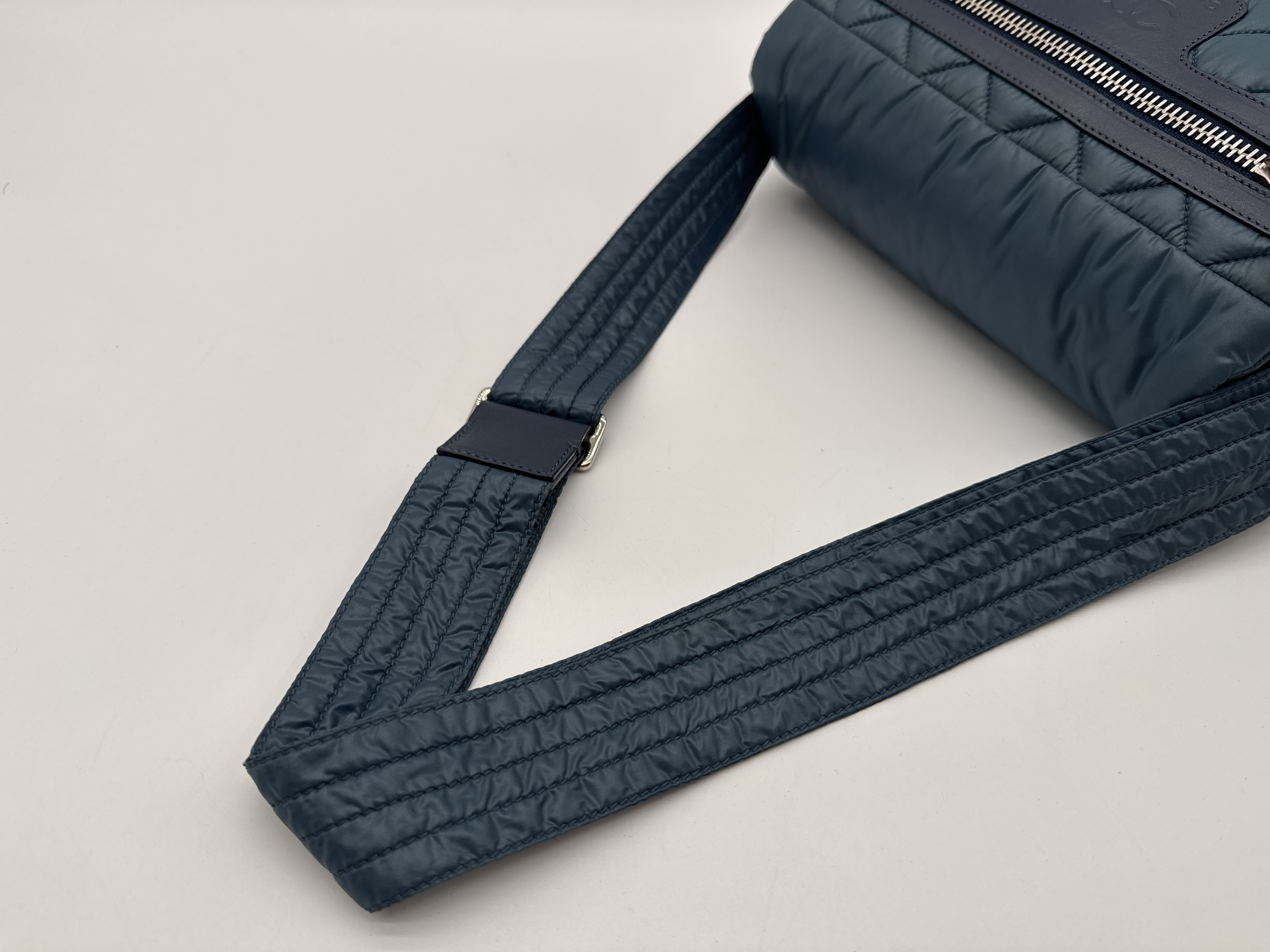 Coco Cocoon Matelasse Messenger Shoulder Bag — view 9