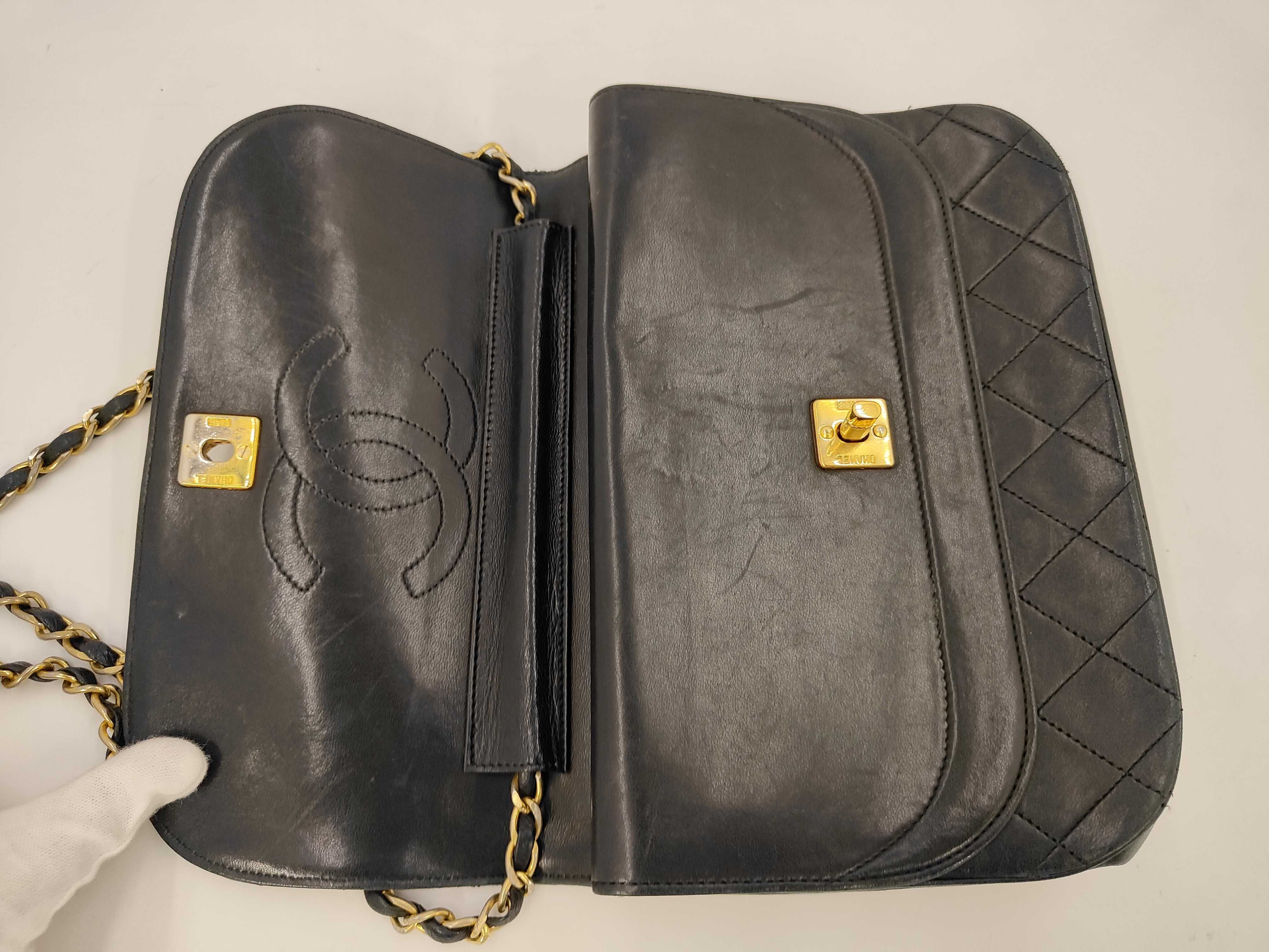 Chain Shoulder Bag — view 8