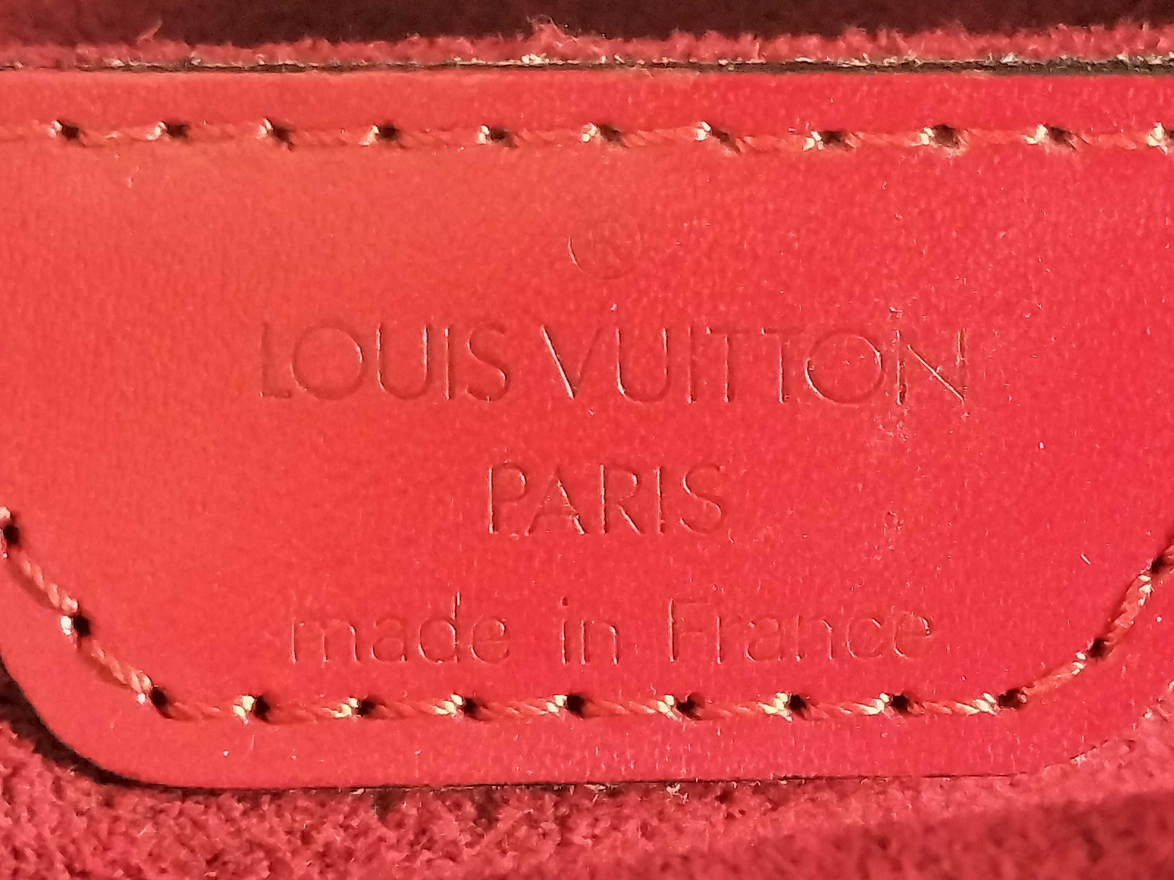 Epi Louis Vuitton Epi Souflot Handbag with Pouch - MI0916 Handbag — view 12