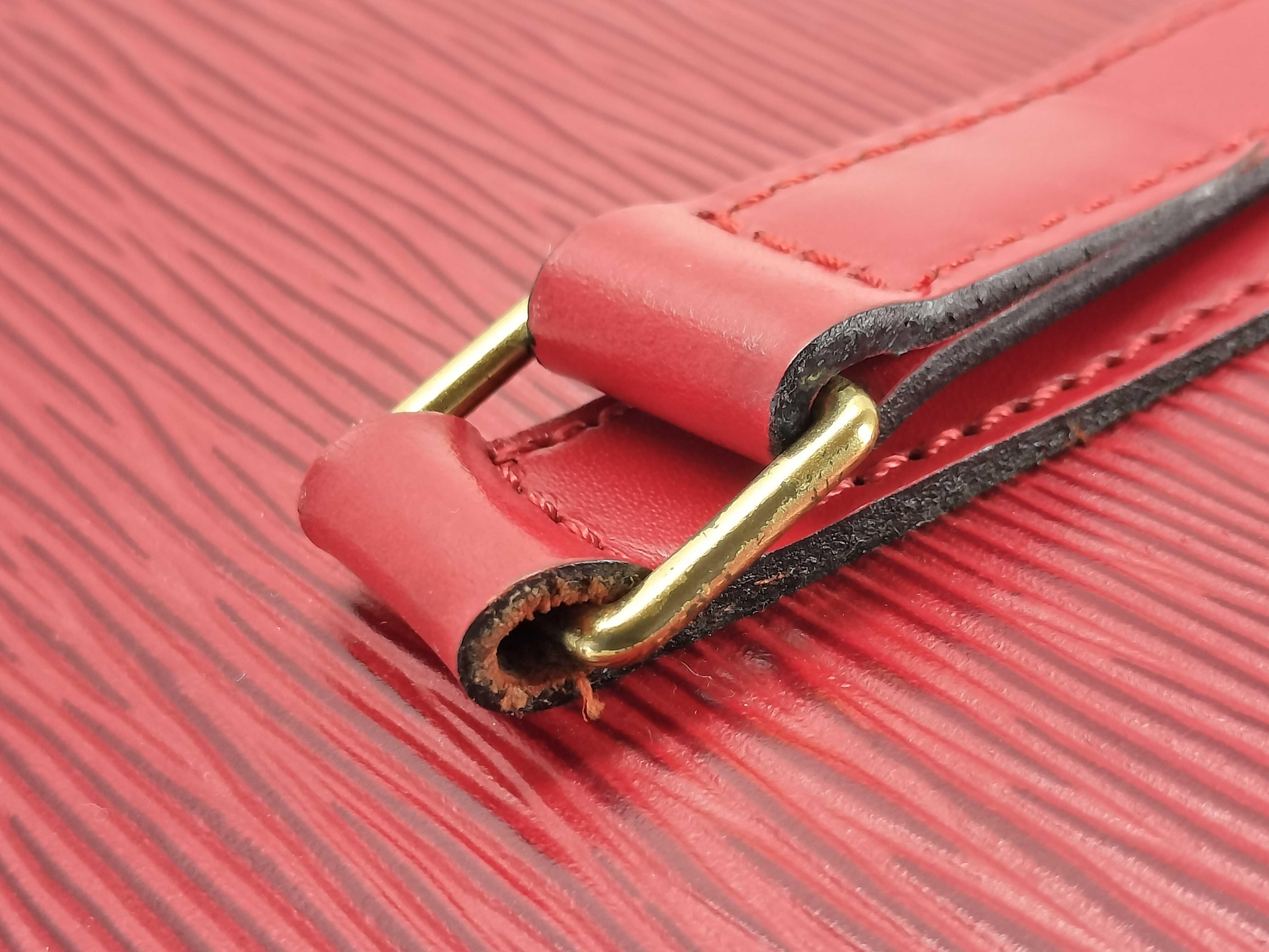 Epi Louis Vuitton Epi Souflot Handbag with Pouch - MI0916 Handbag — view 5
