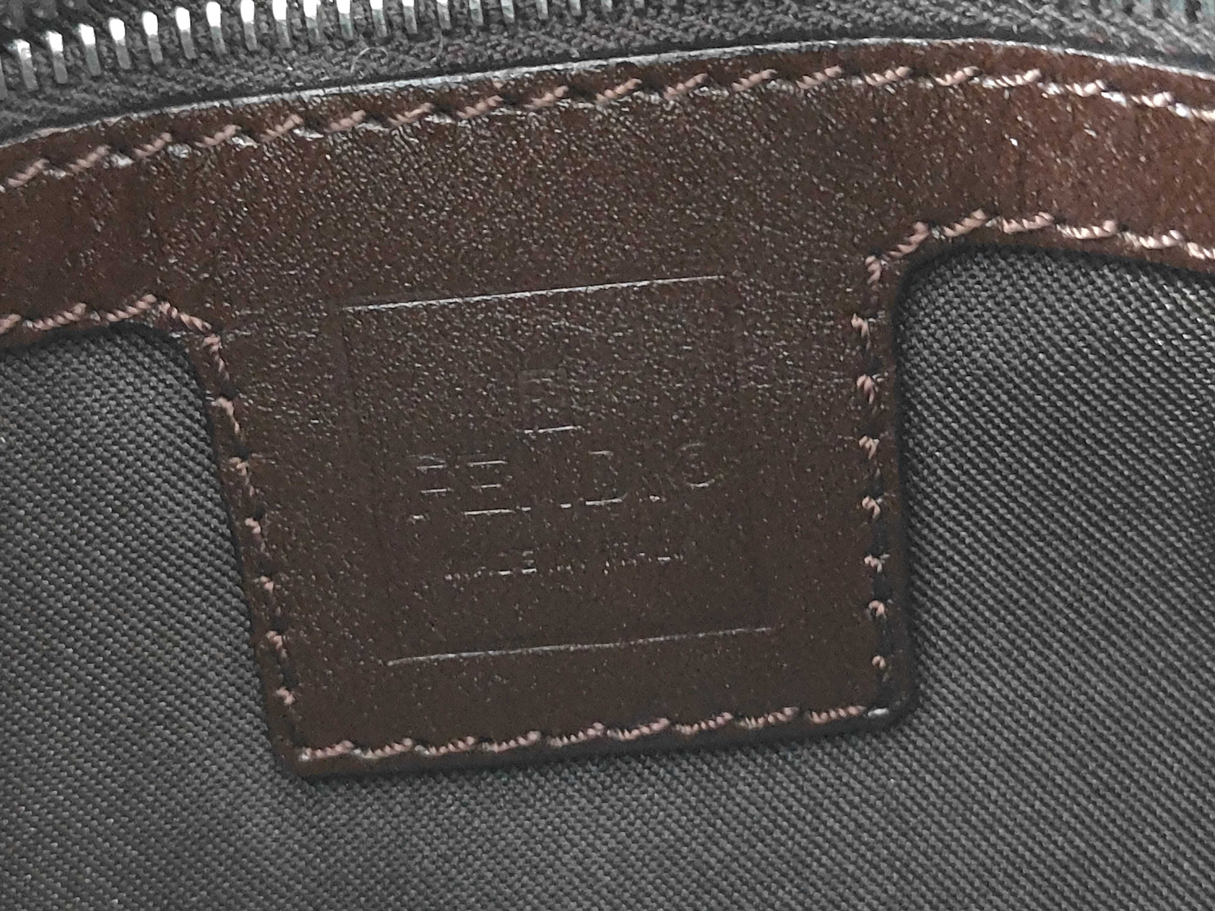 Mamma Bucket Bag — view 9