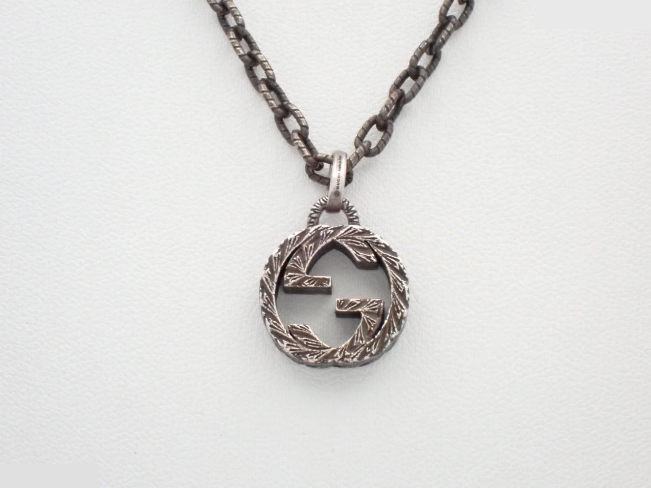 925 sterling silver / 18.2g / chain approximately 44cm