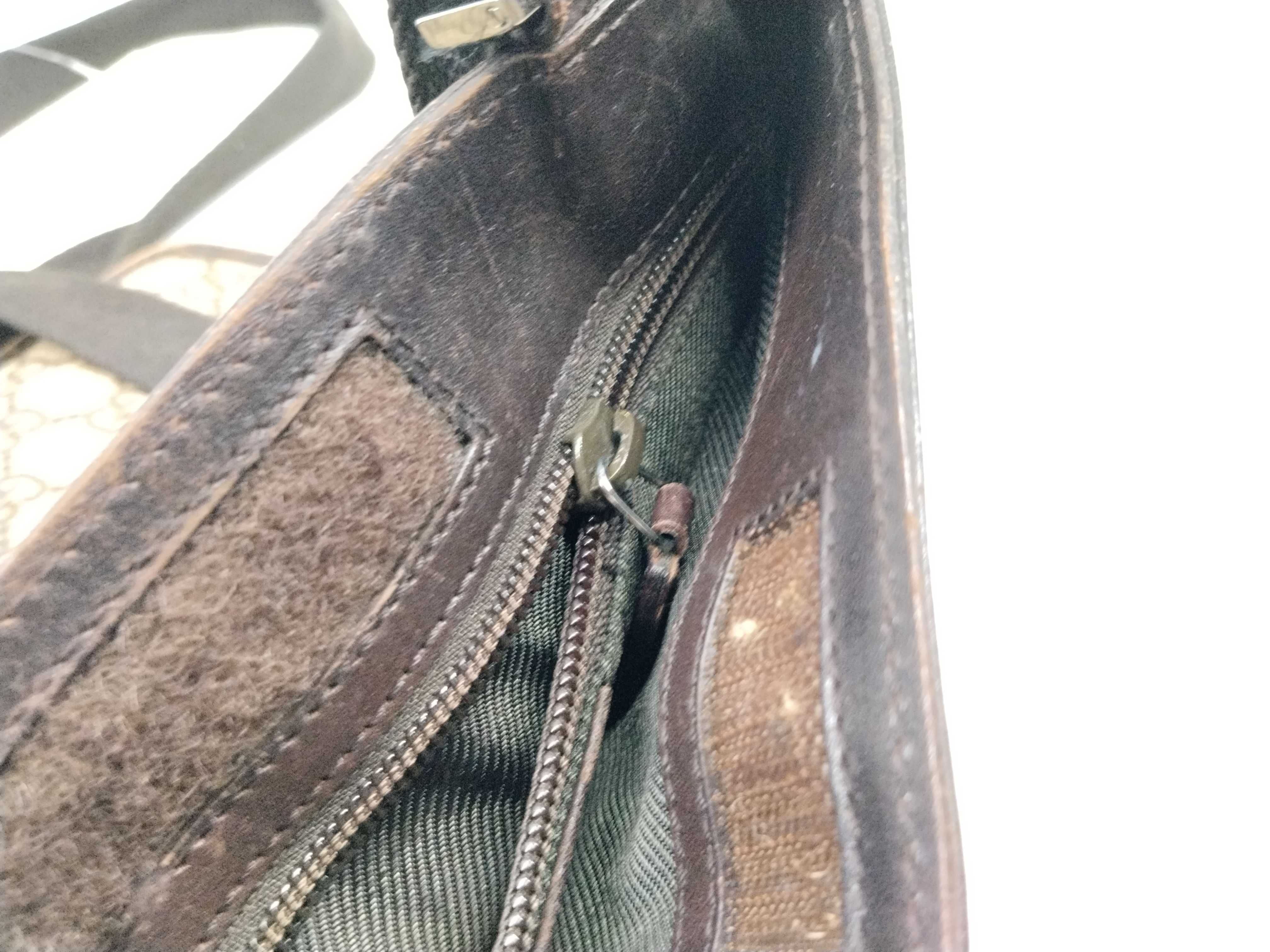 GG Canvas 27639 Shoulder Bag — view 11