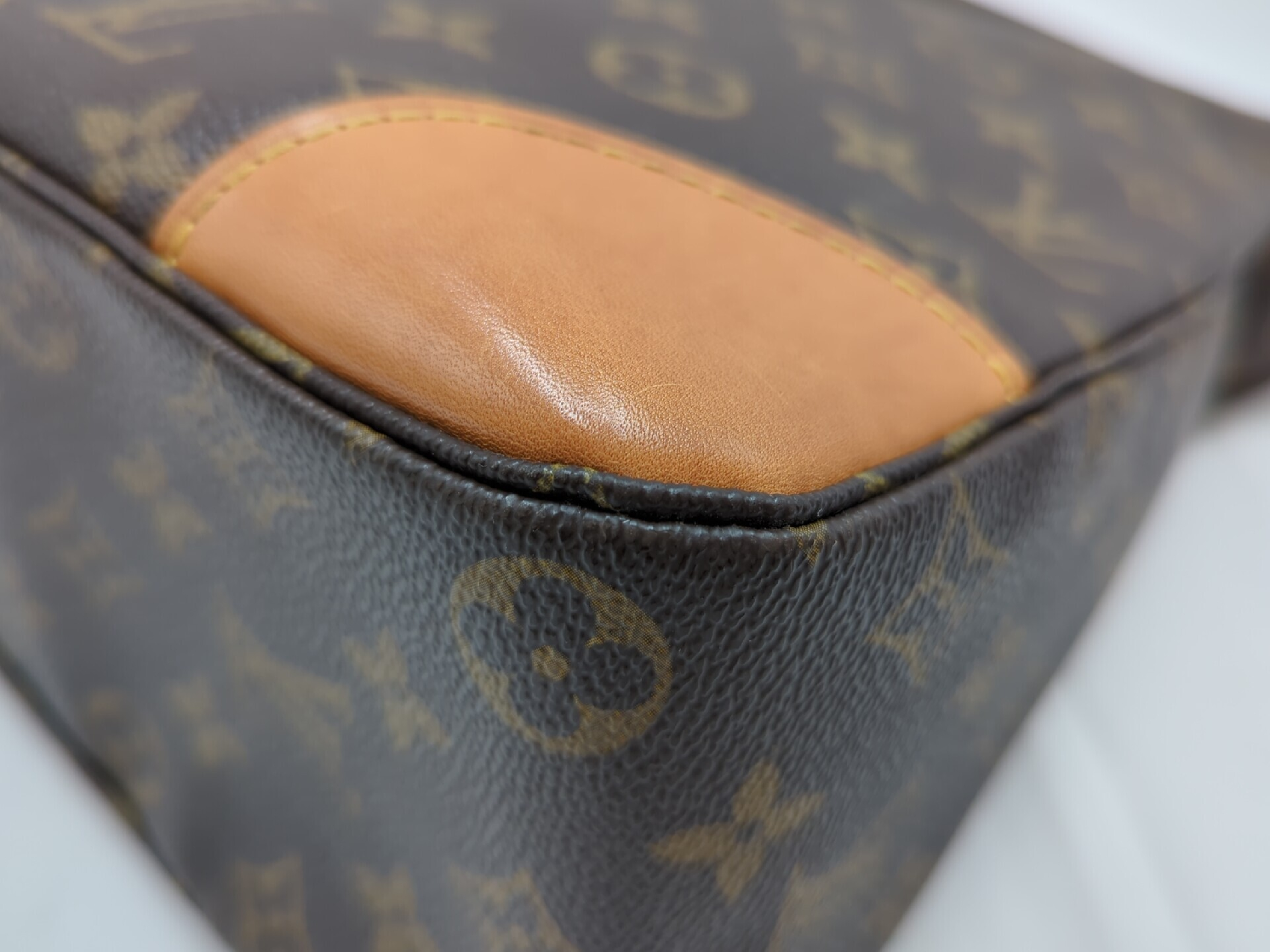 M51260 Monogram Boulogne GM Handbag — view 4