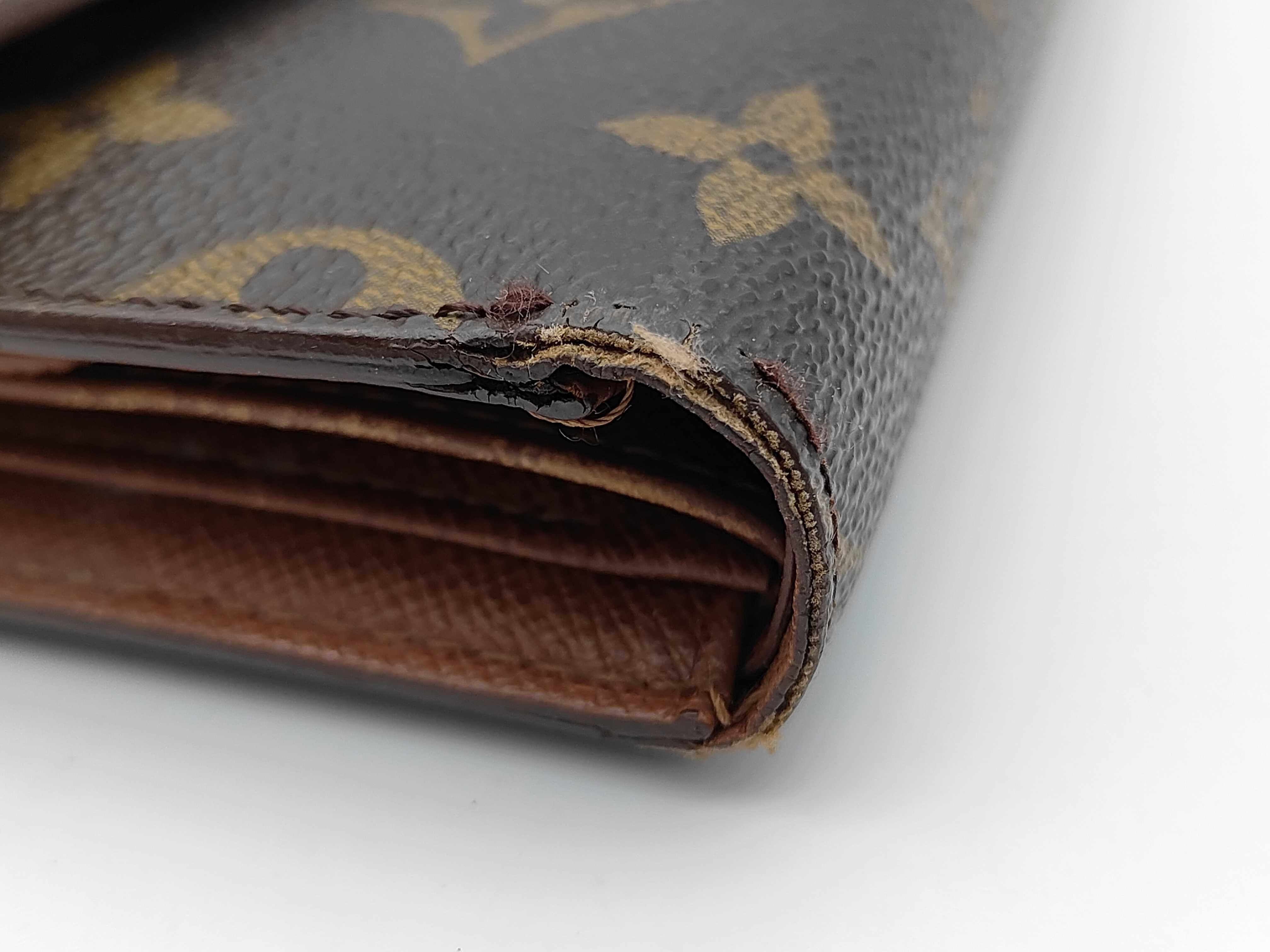 Monogram M61202 Porte Tresor Etui Wallet (Sticky interior) — view 3
