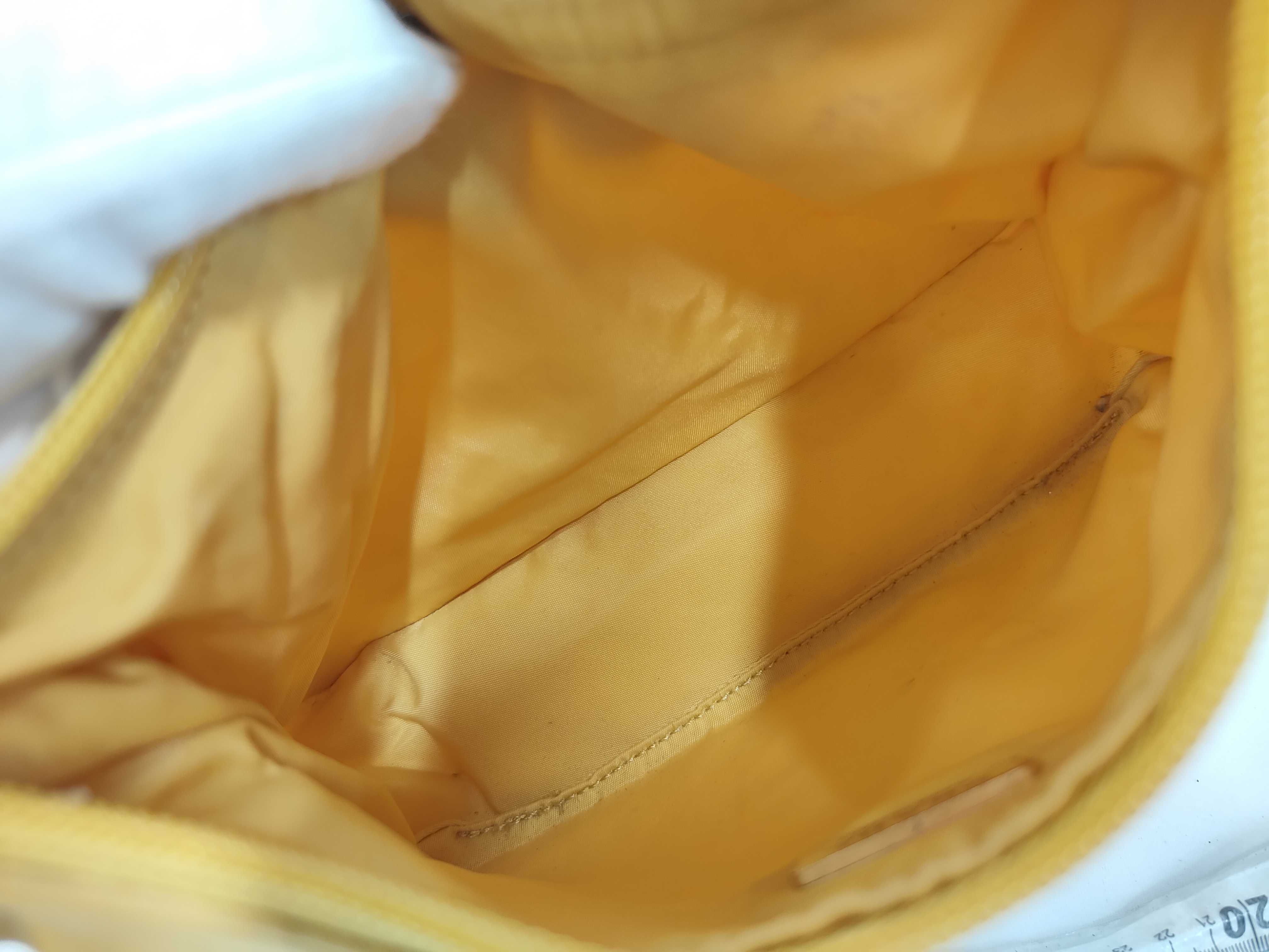 handbag, one-shoulder style, triangular plate, nylon, yellow. — view 9
