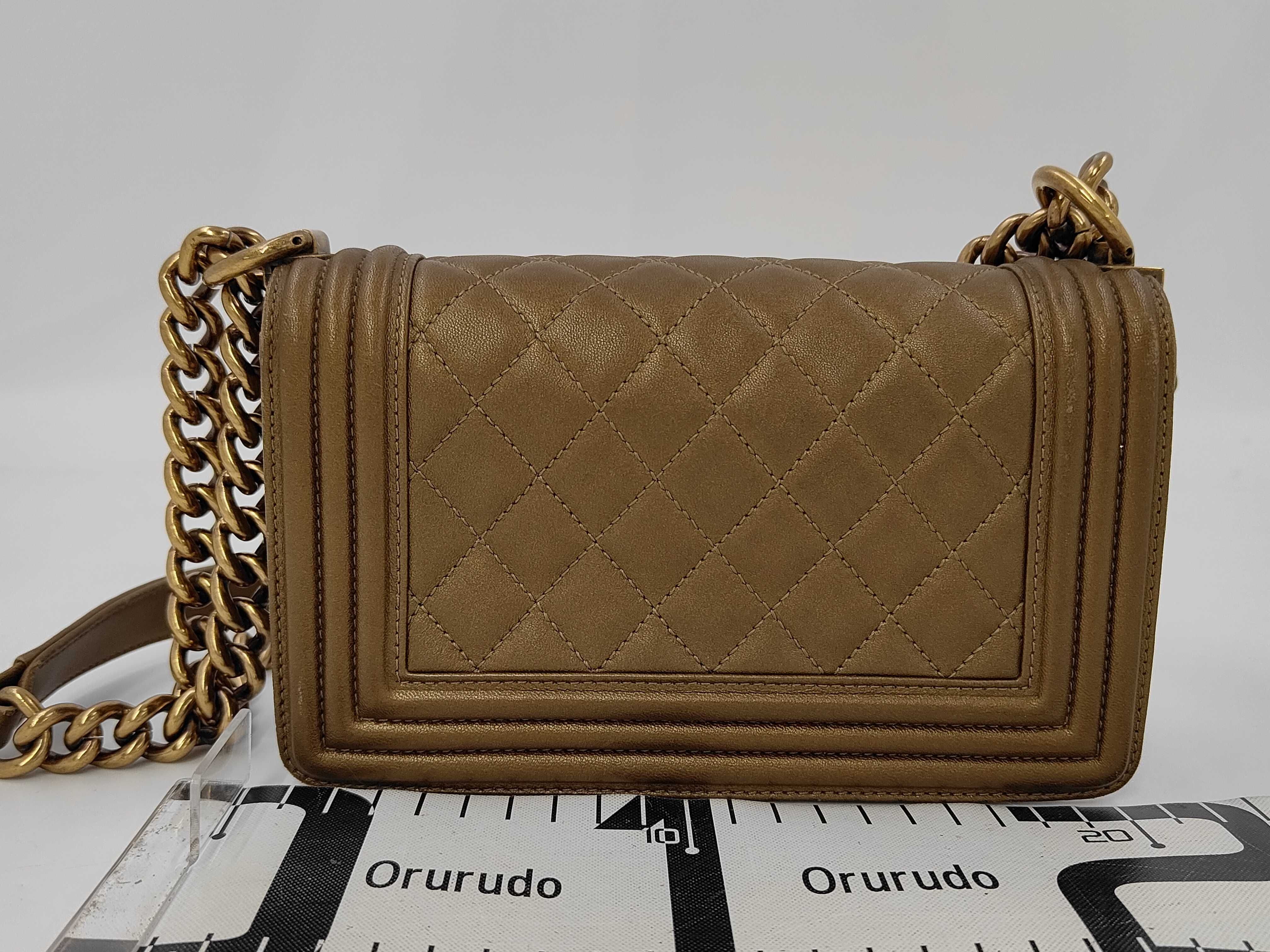 Boy Chanel Shoulder Bag — view 2