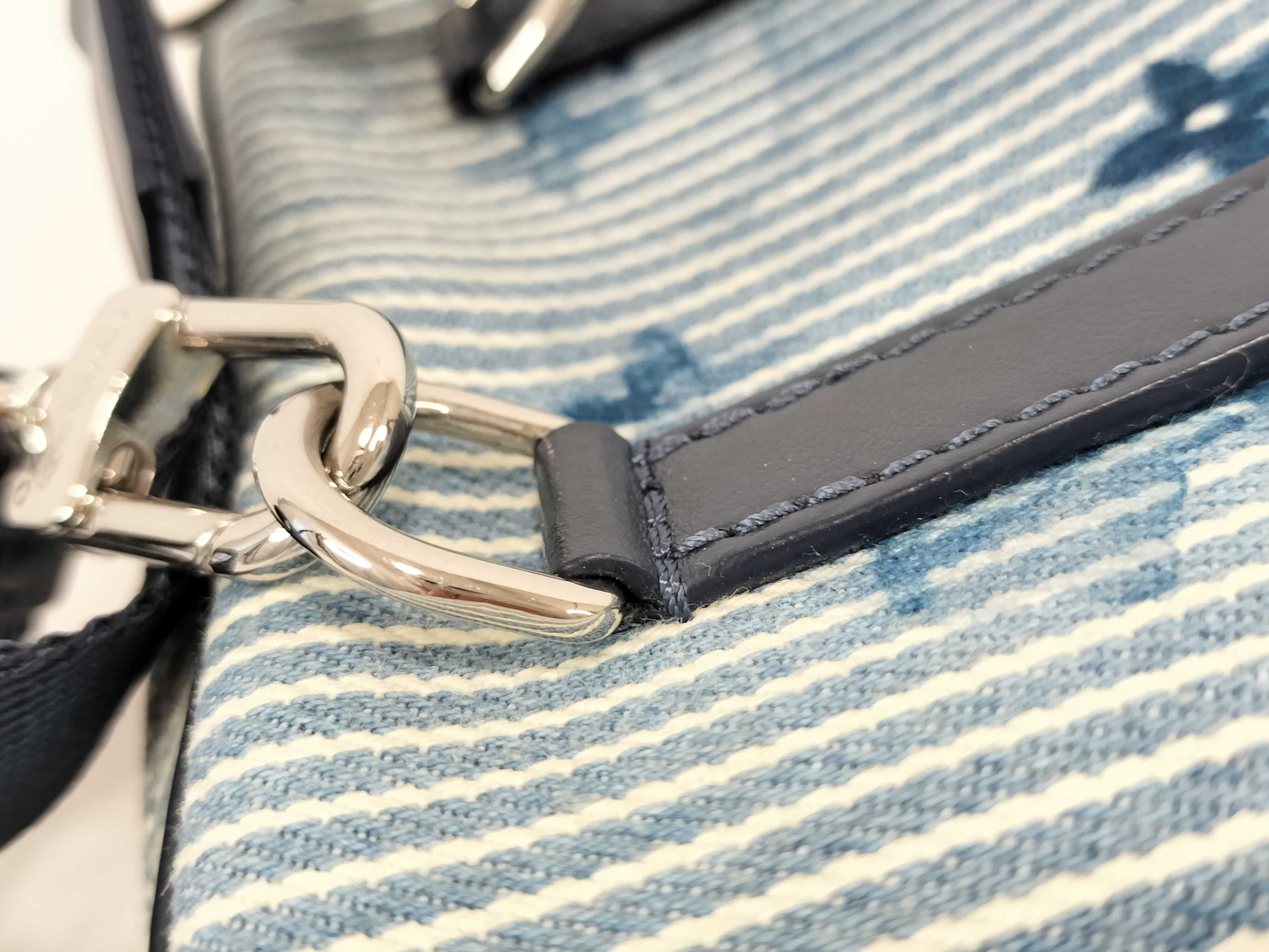 FR- Monogram Outdoor Pochette M80462 FW0251 Blue Shoulder Bag — view 5