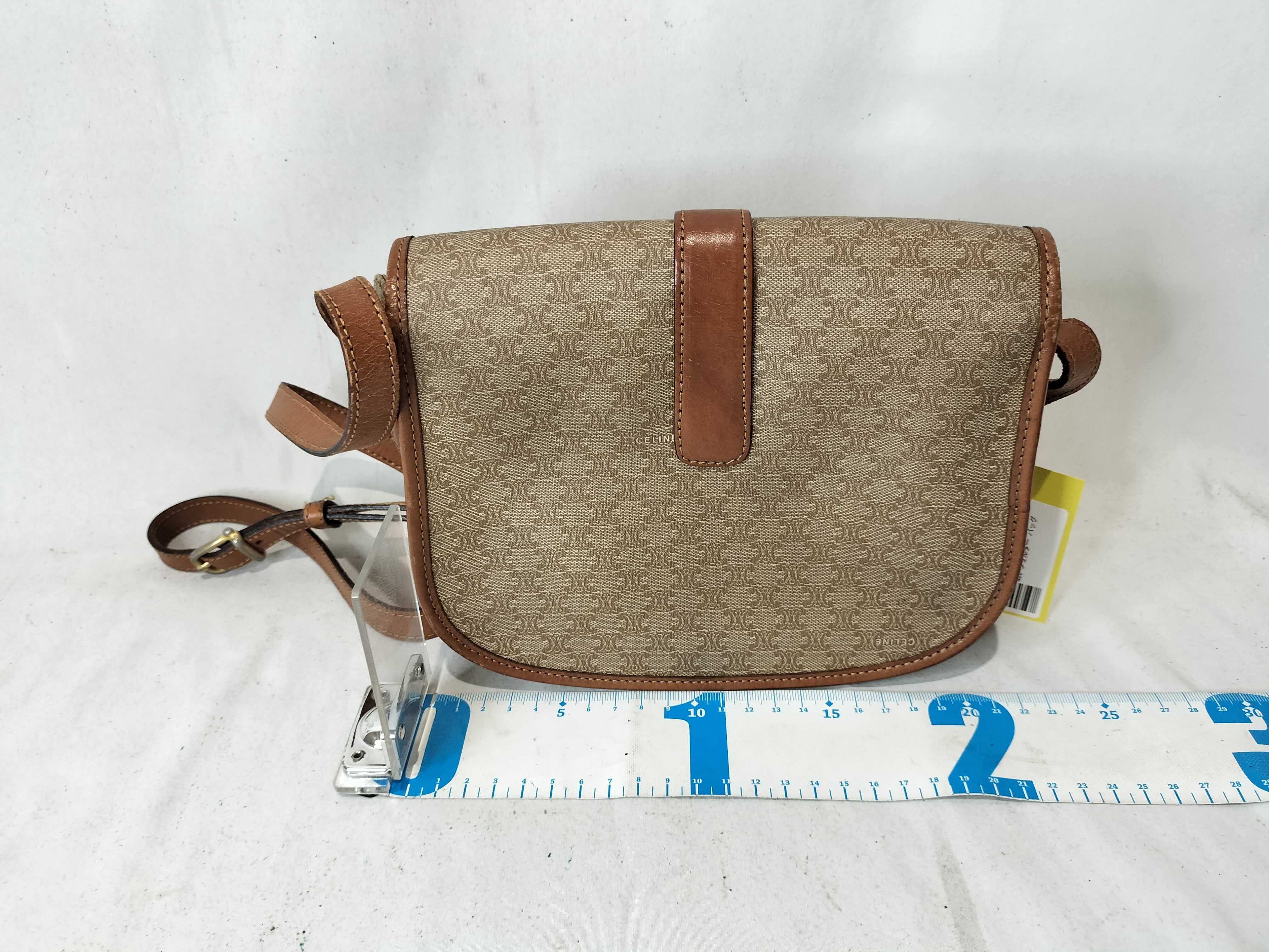 M06 Shoulder Bag — view 3