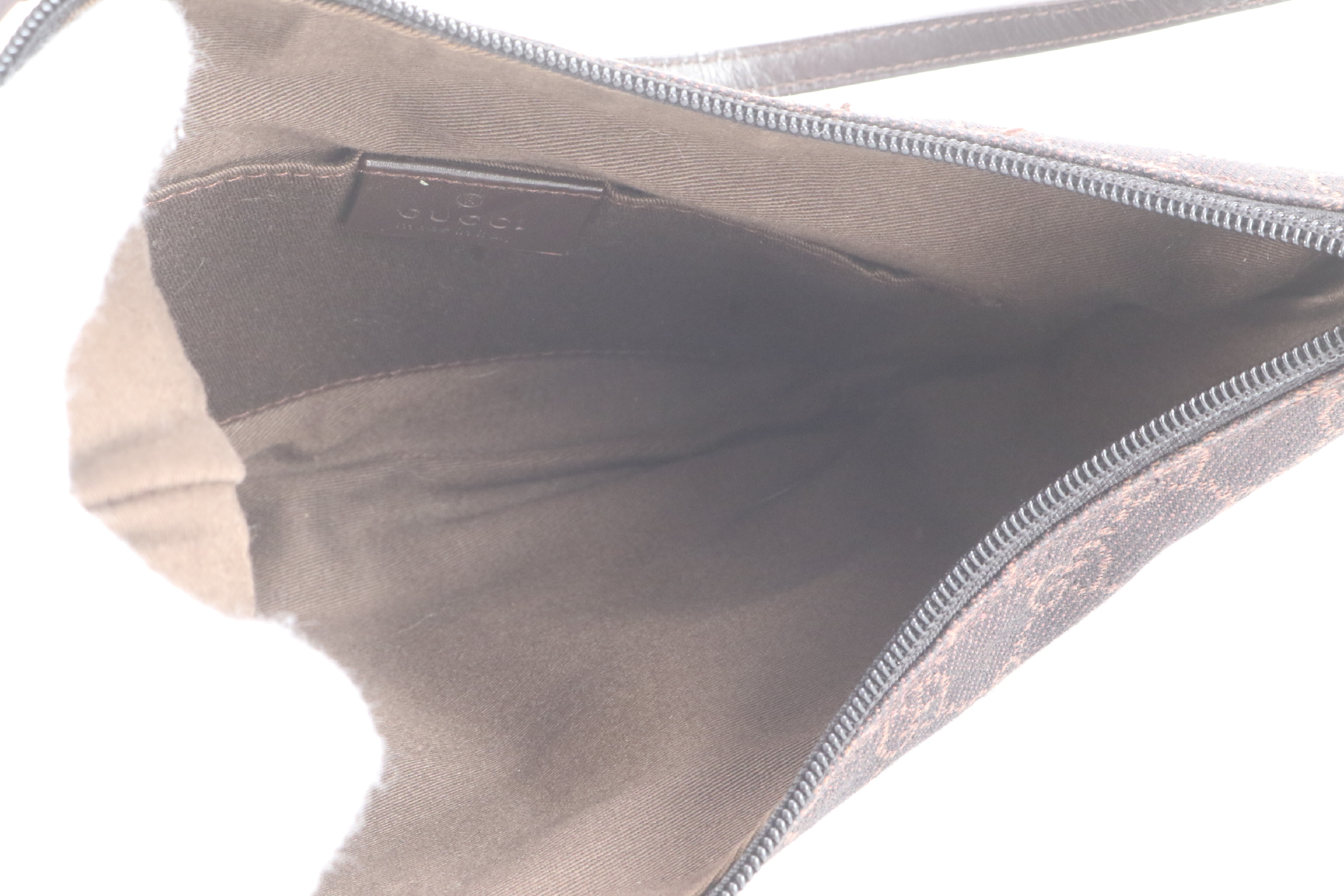 GG Canvas One-Shoulder Bag 32160 — view 7