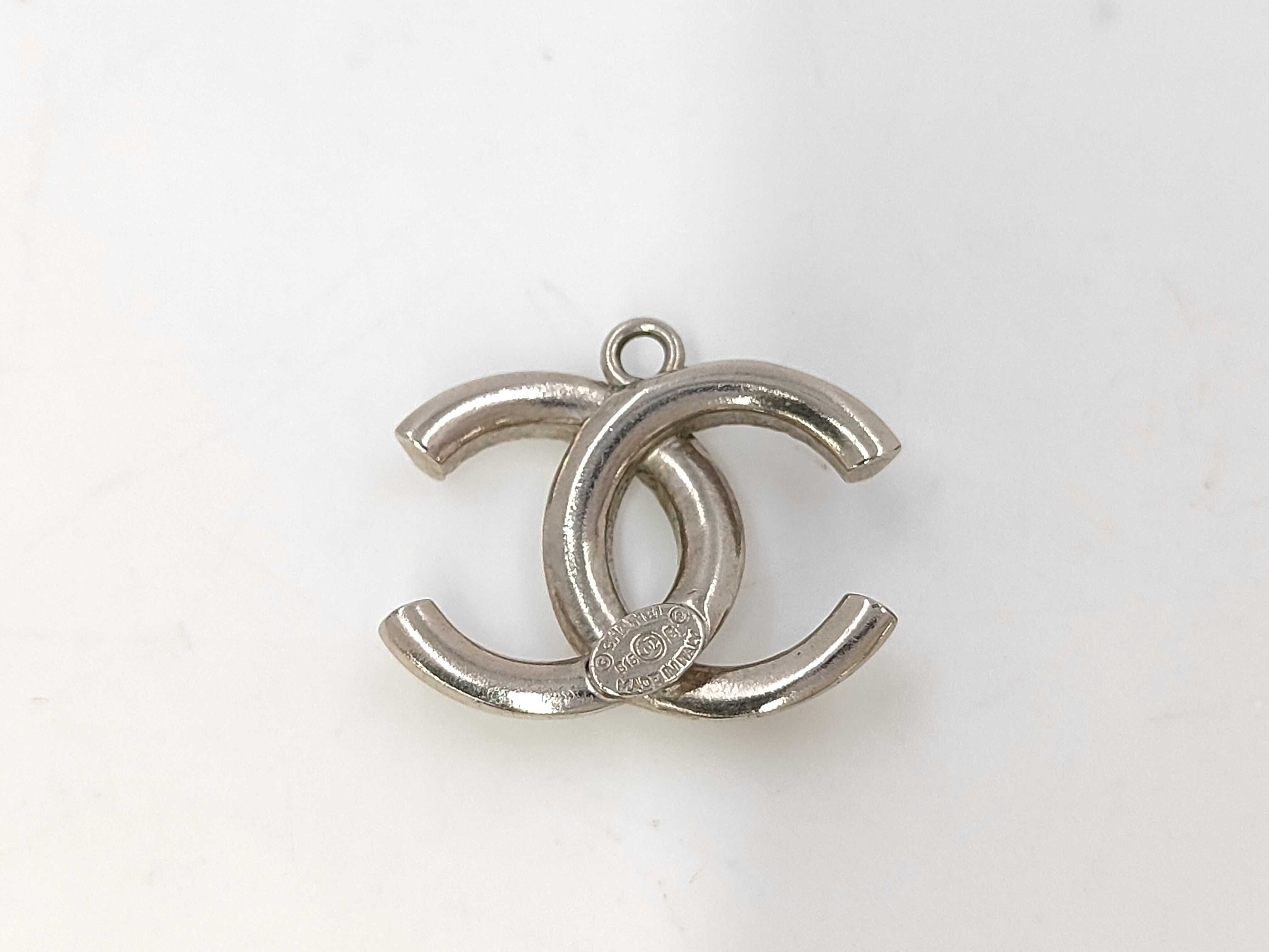 Pendant Top (2g) — view 2